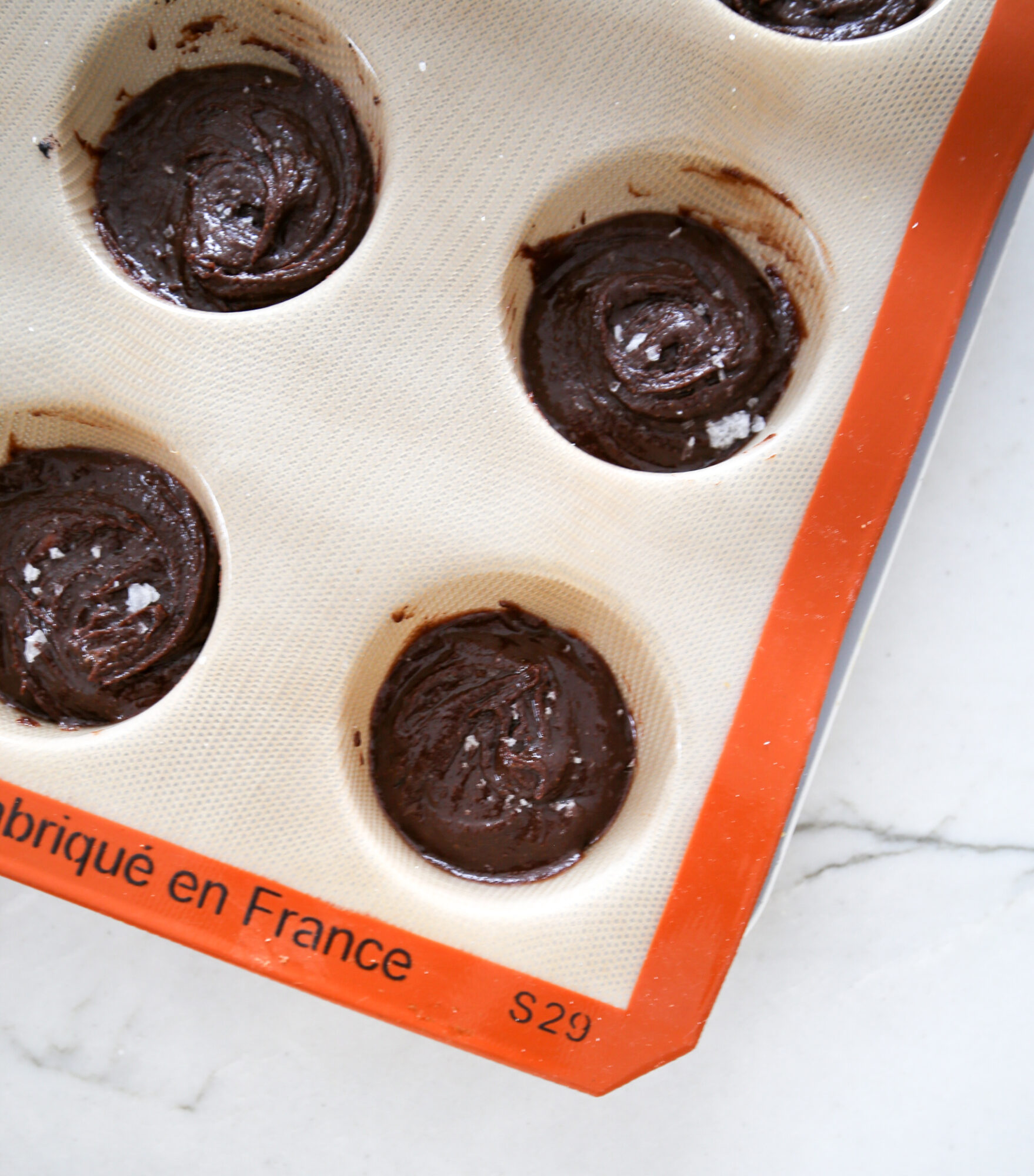 chocolate almond butter cookie cups