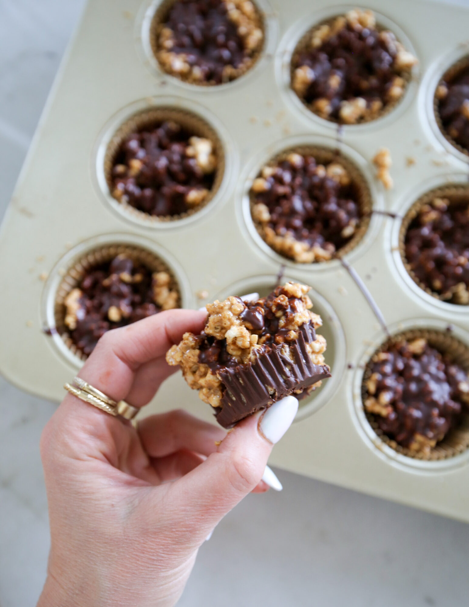 almond butter cups
