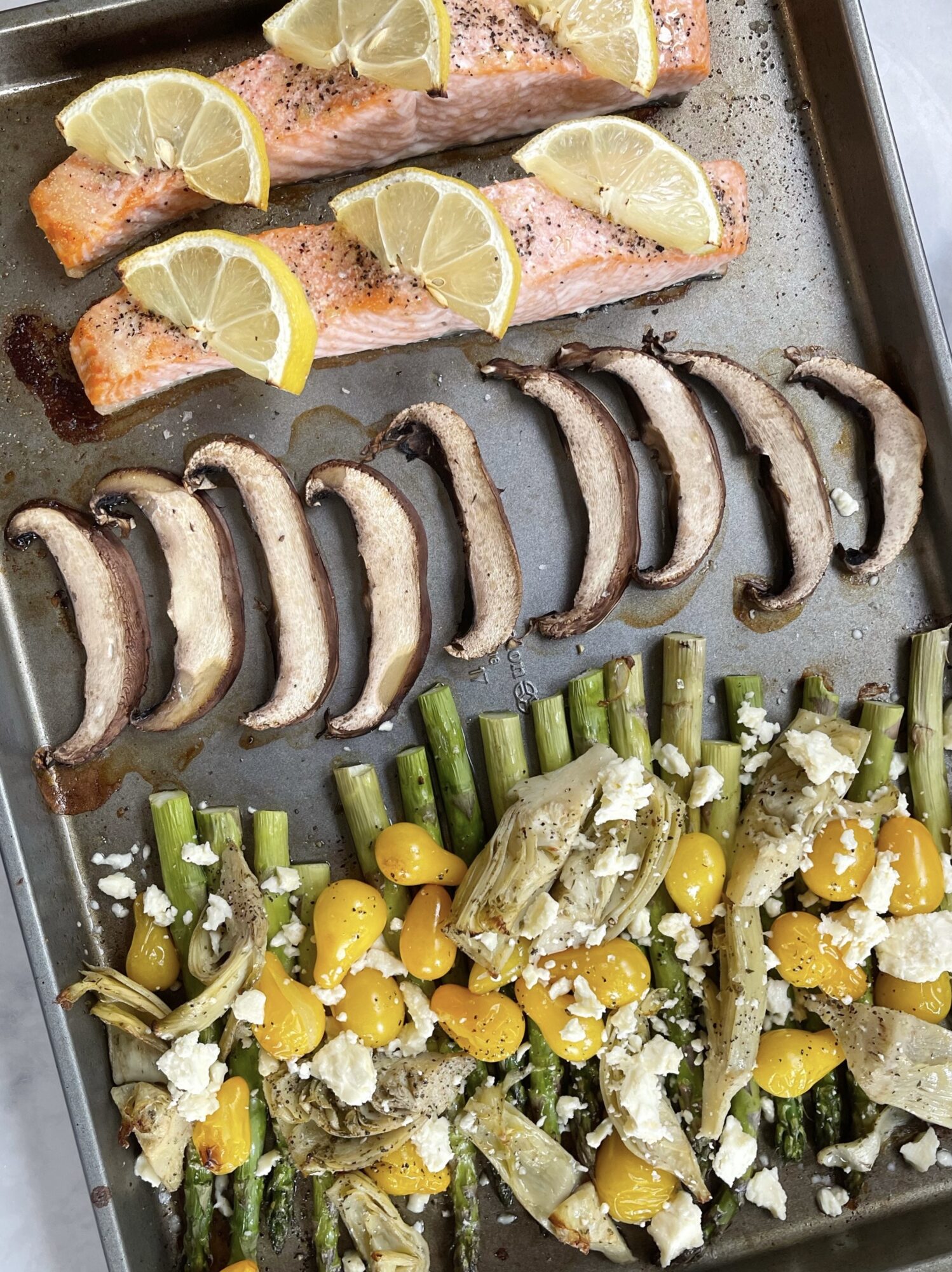 salmon sheet pan dinner
