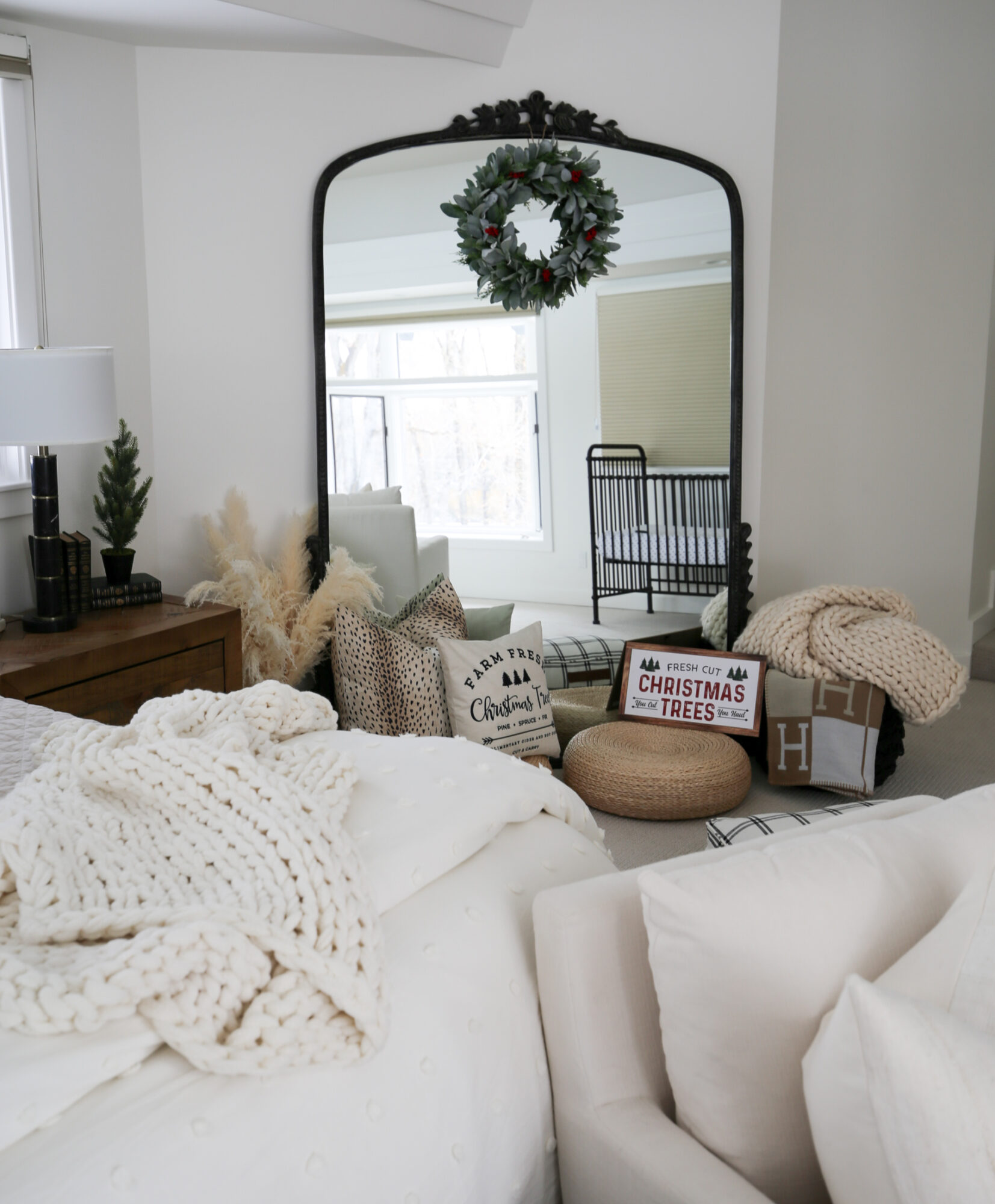 holiday bedroom