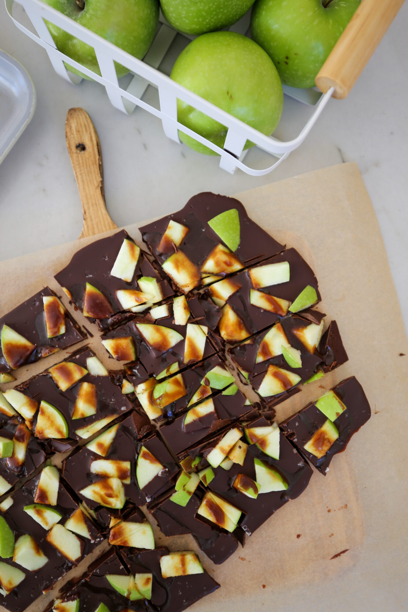fall chocolate and apple bark
