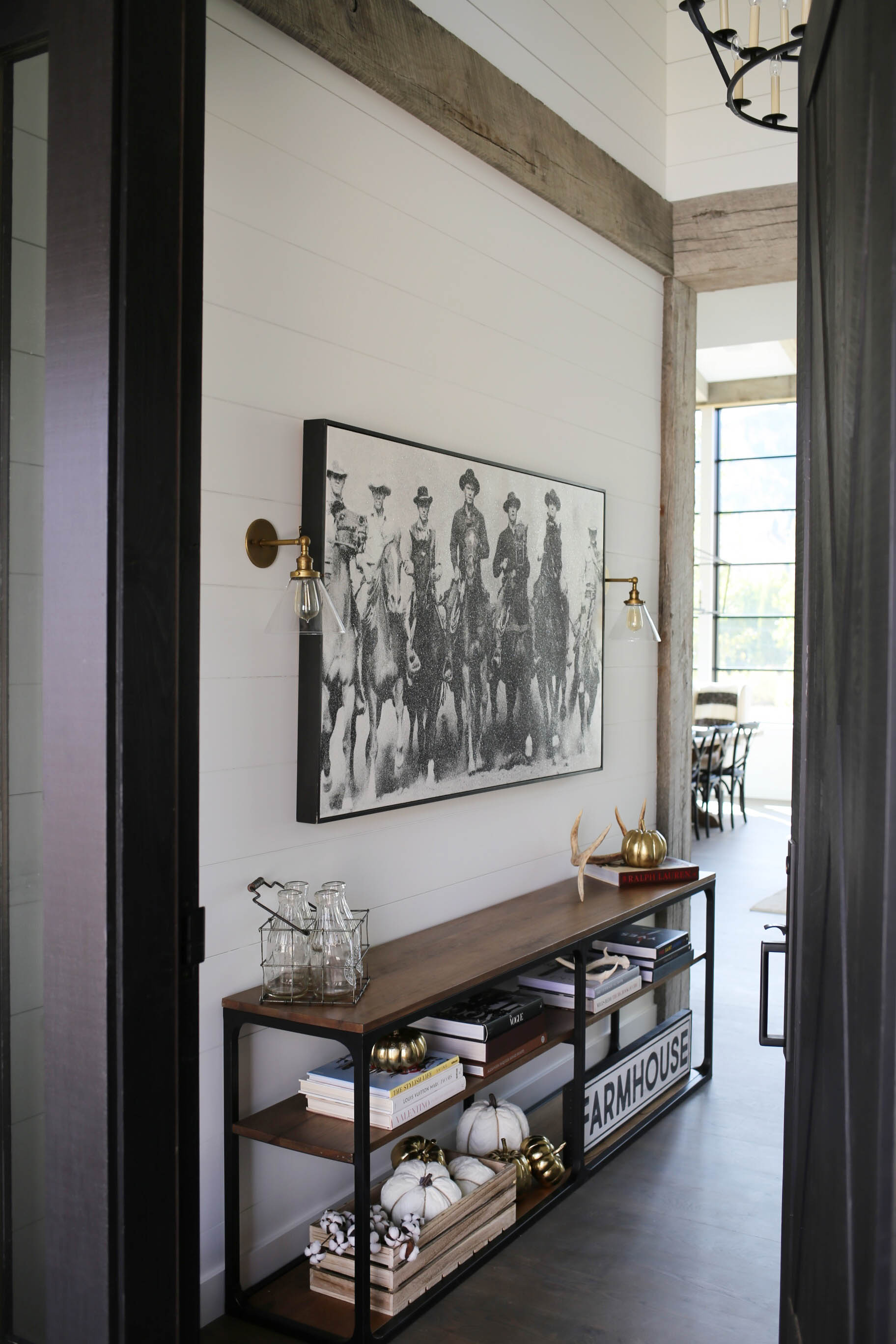 fall farmhouse entryway