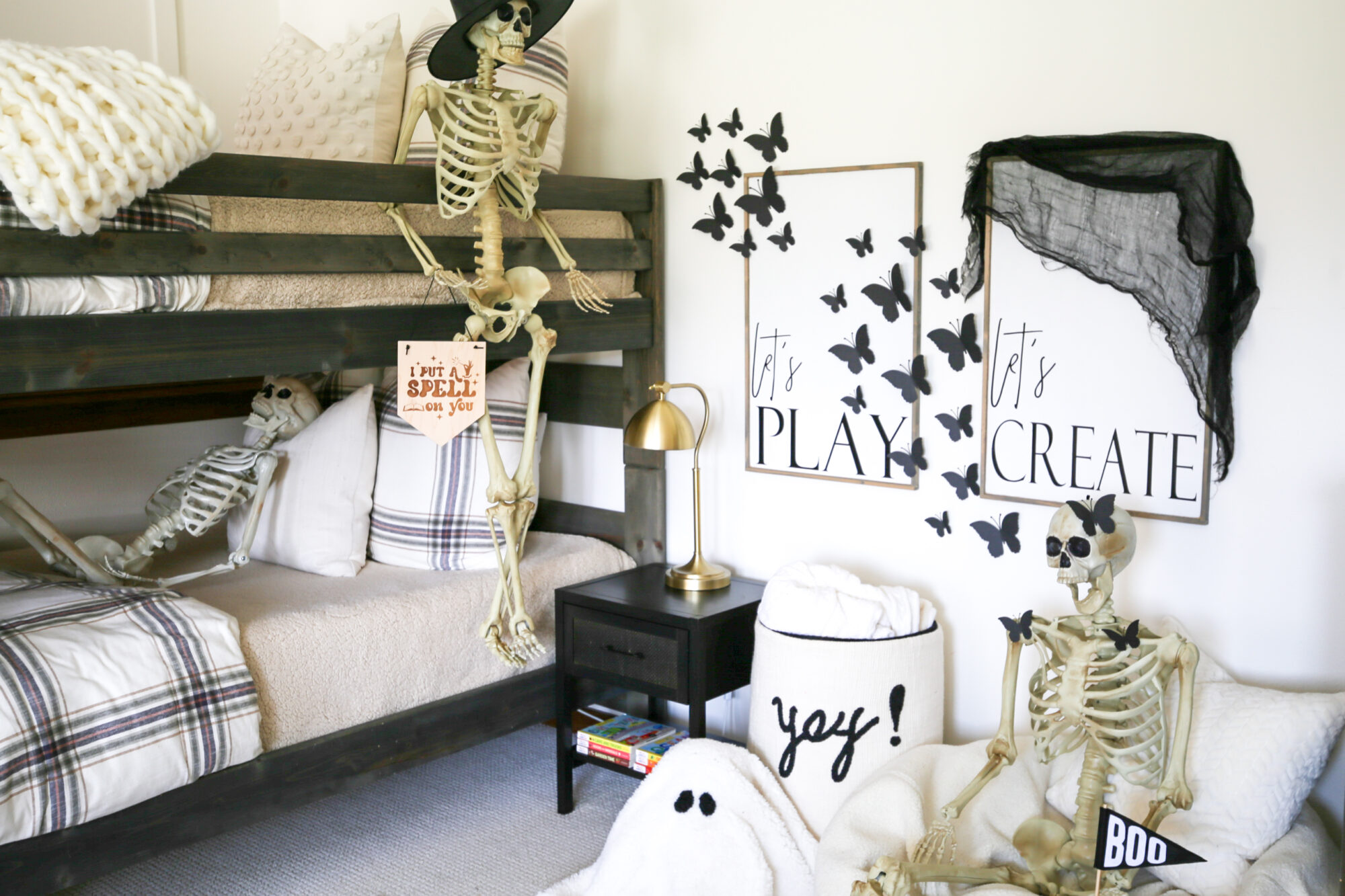 spooktacular playroom halloween decor
