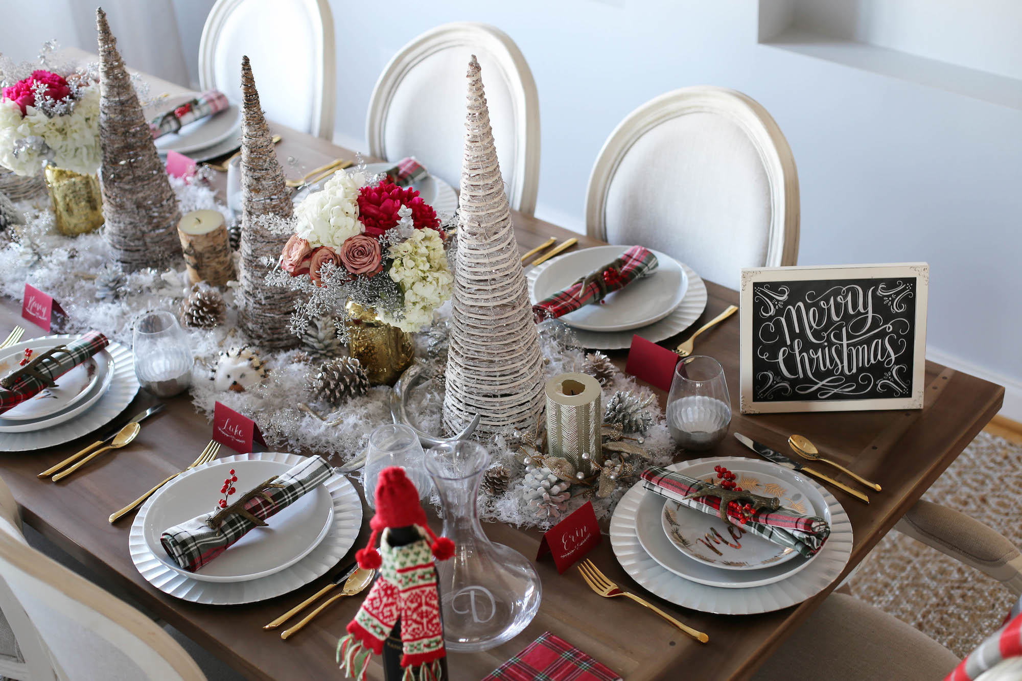 holiday tablescape styled by kasey