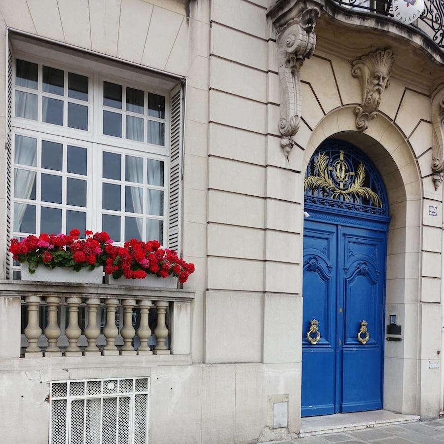 paris door