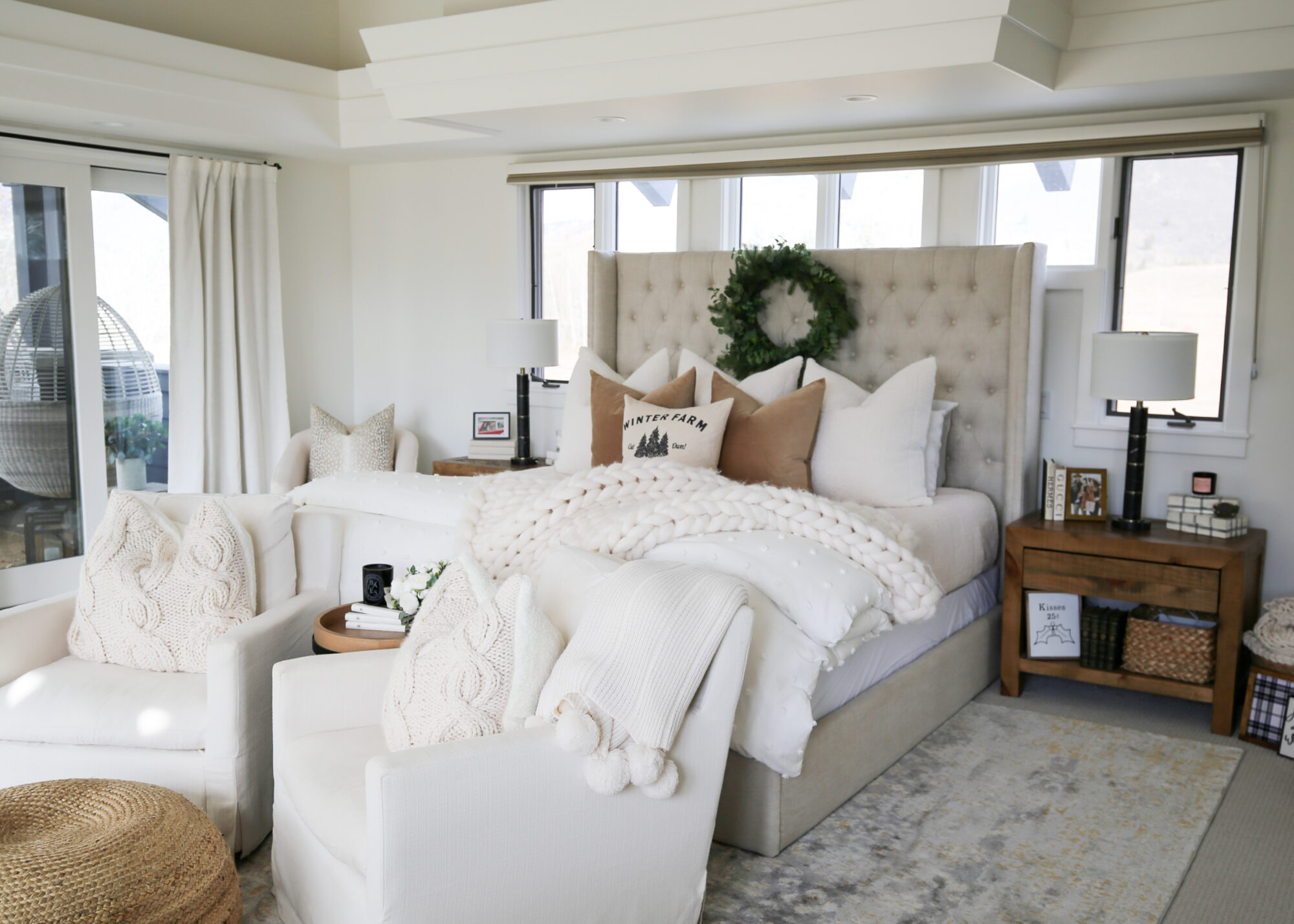 winter bedroom