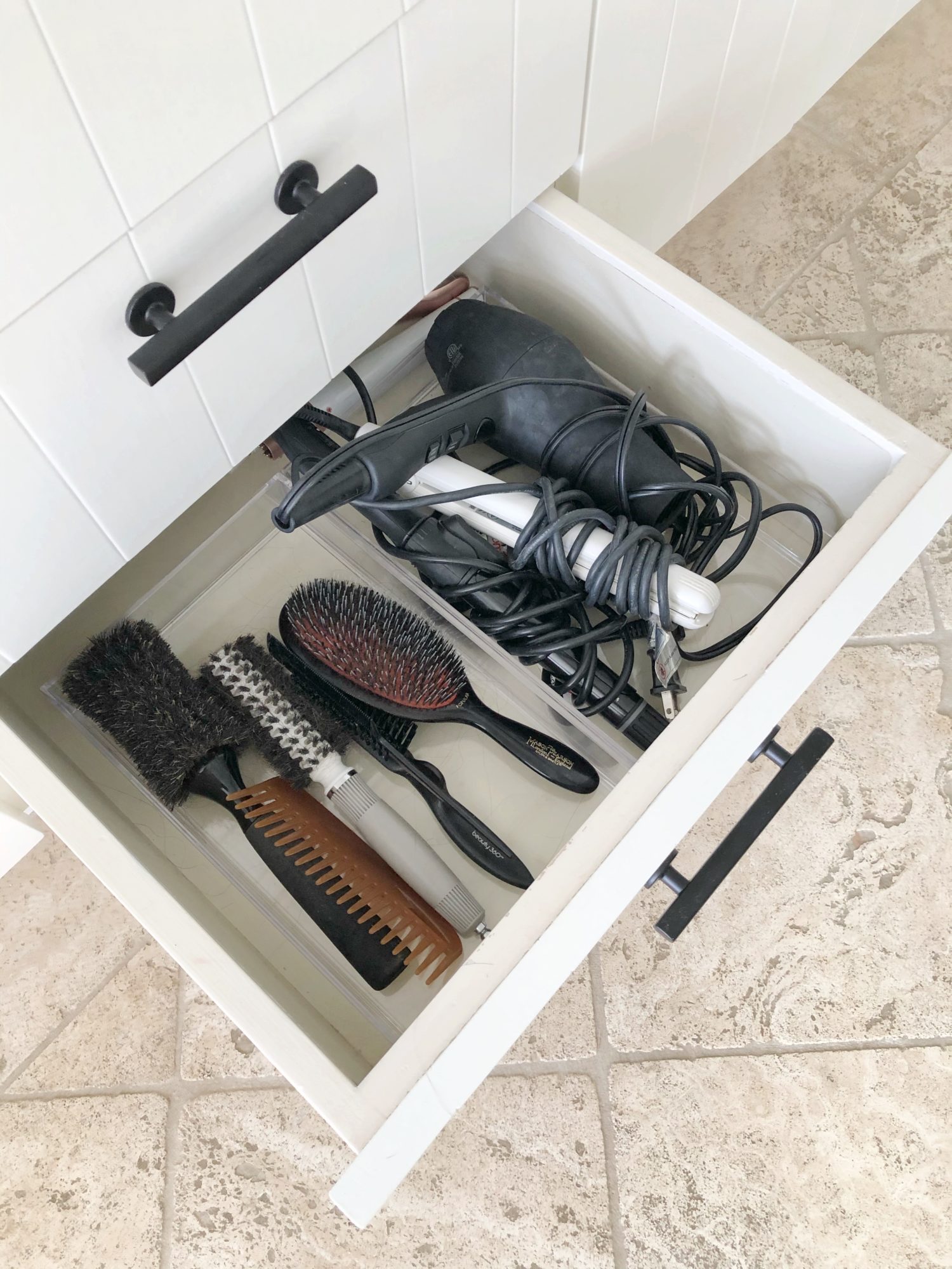 bathroom organization