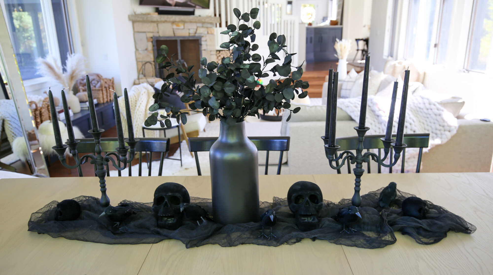 halloween table