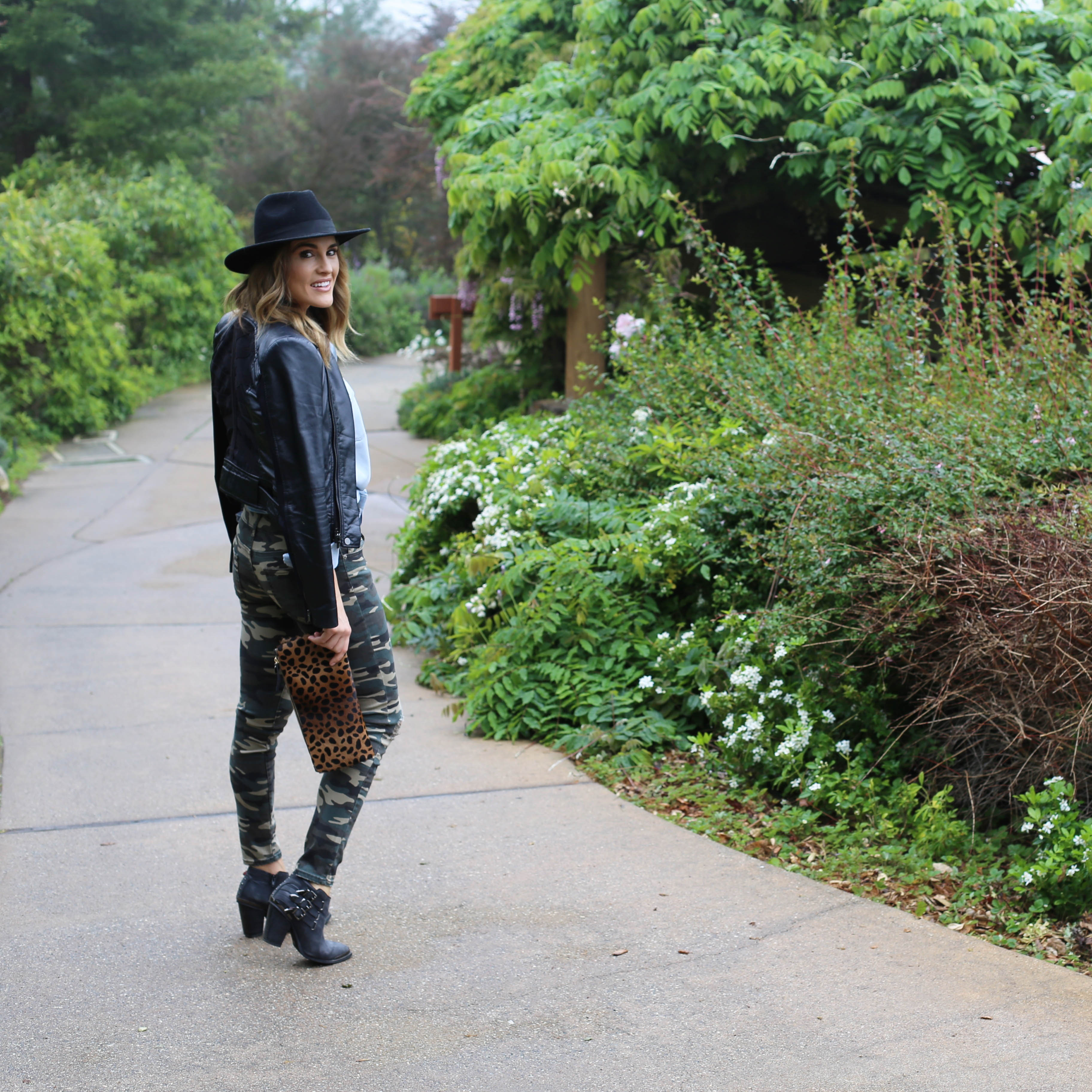 camo pants