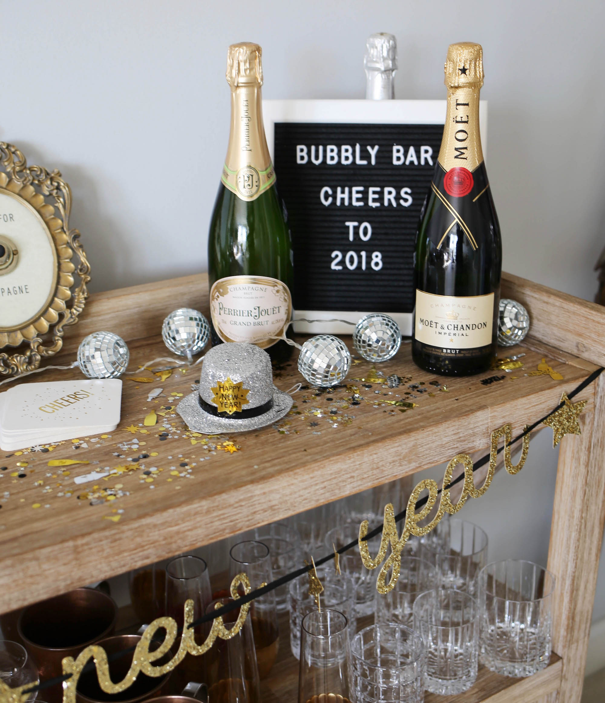 nye bubbly bar