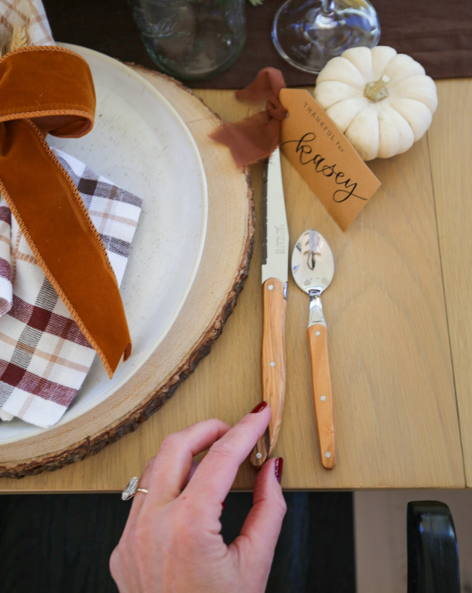 thanksgiving table