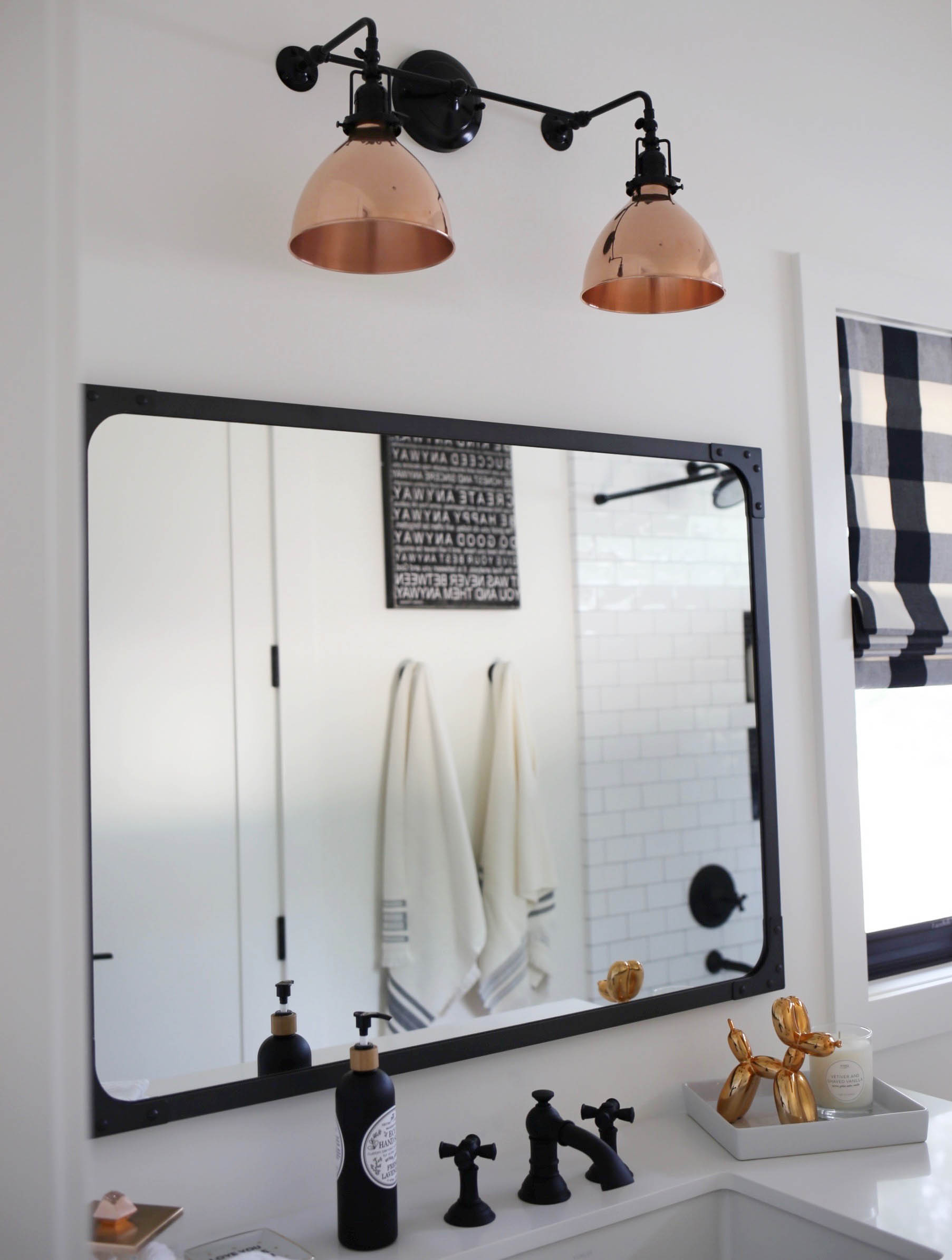 black and white farmhouse bathroom