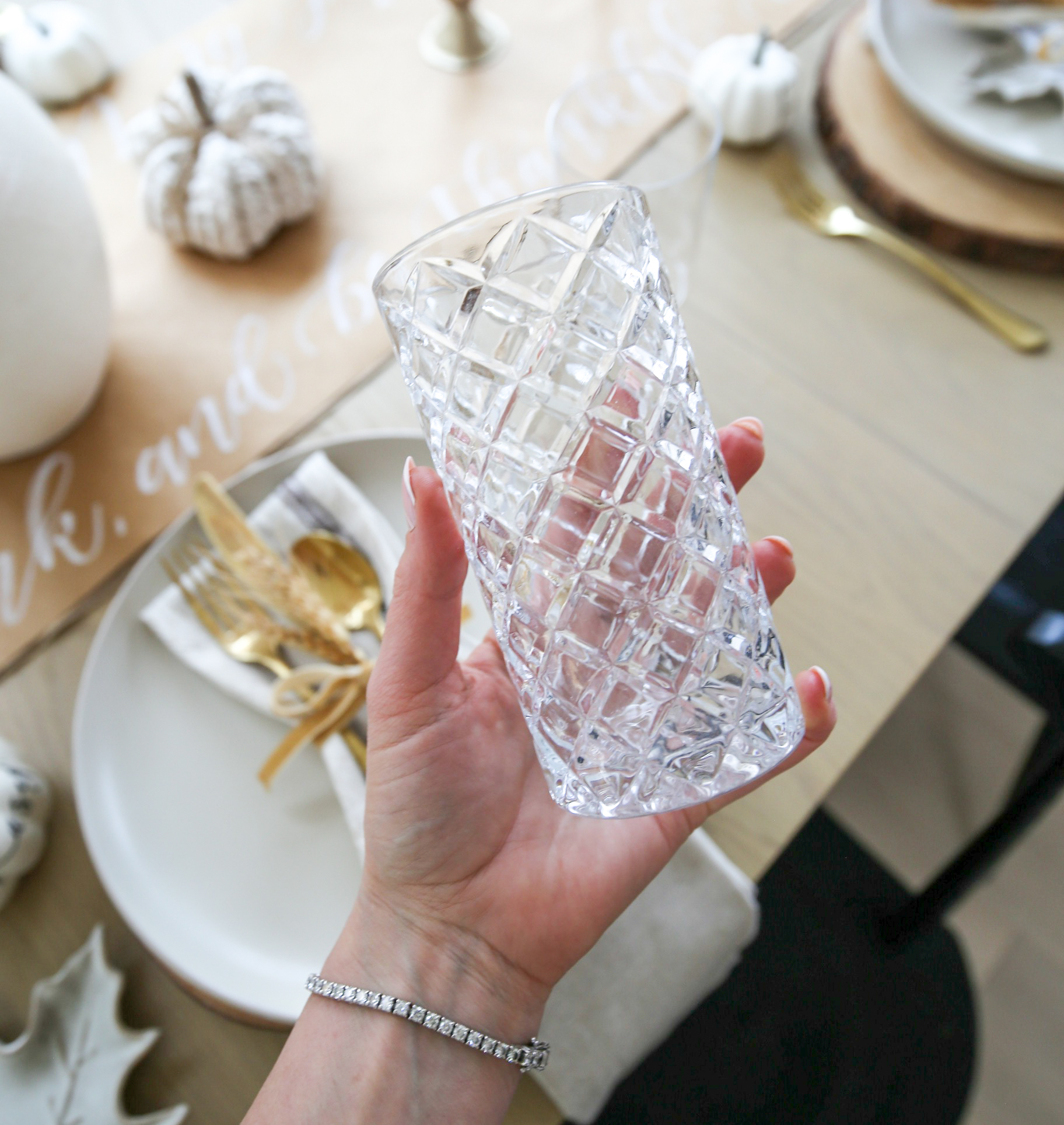 modern country neutral thanksgiving table
