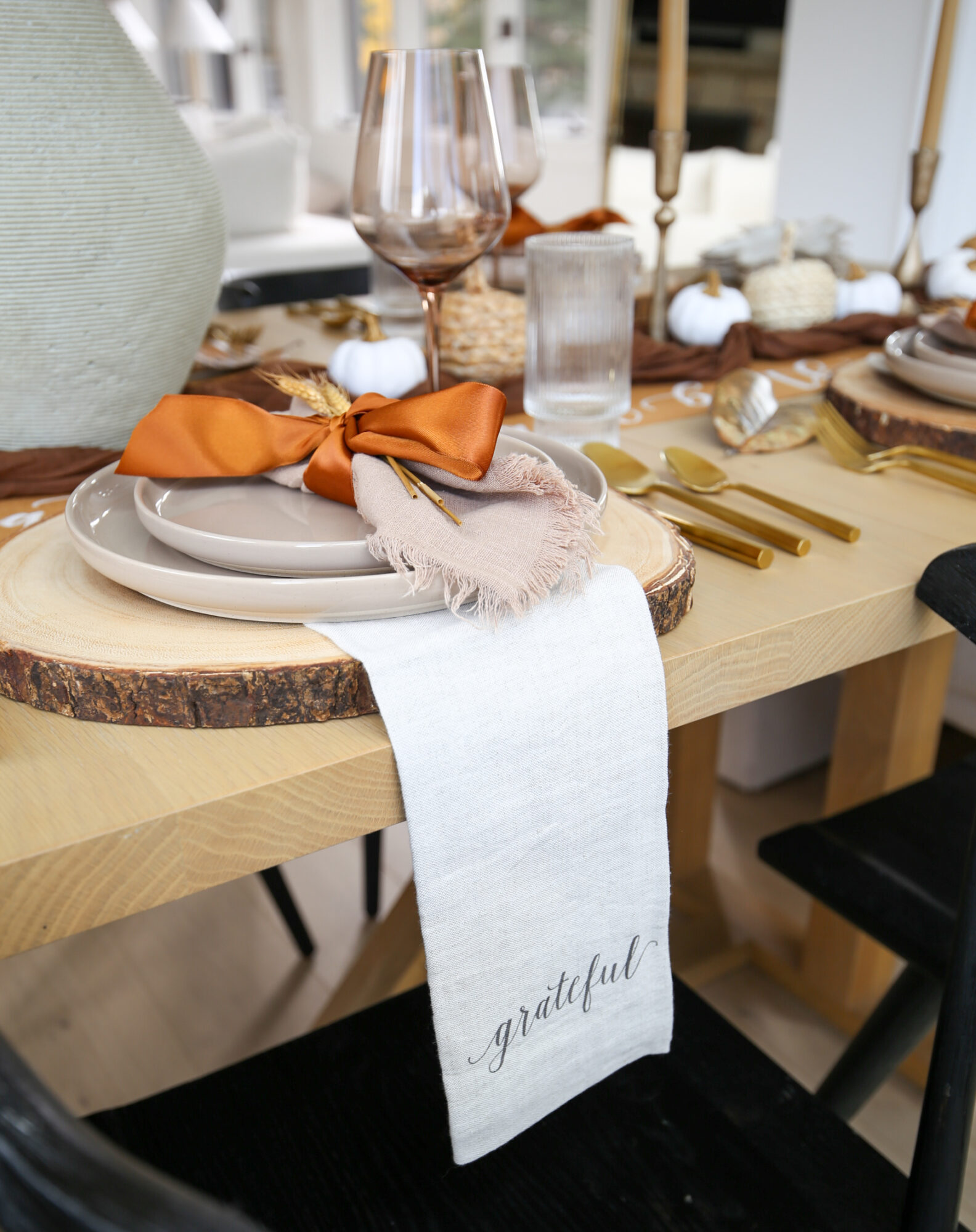 brown and amber thanksgiving table