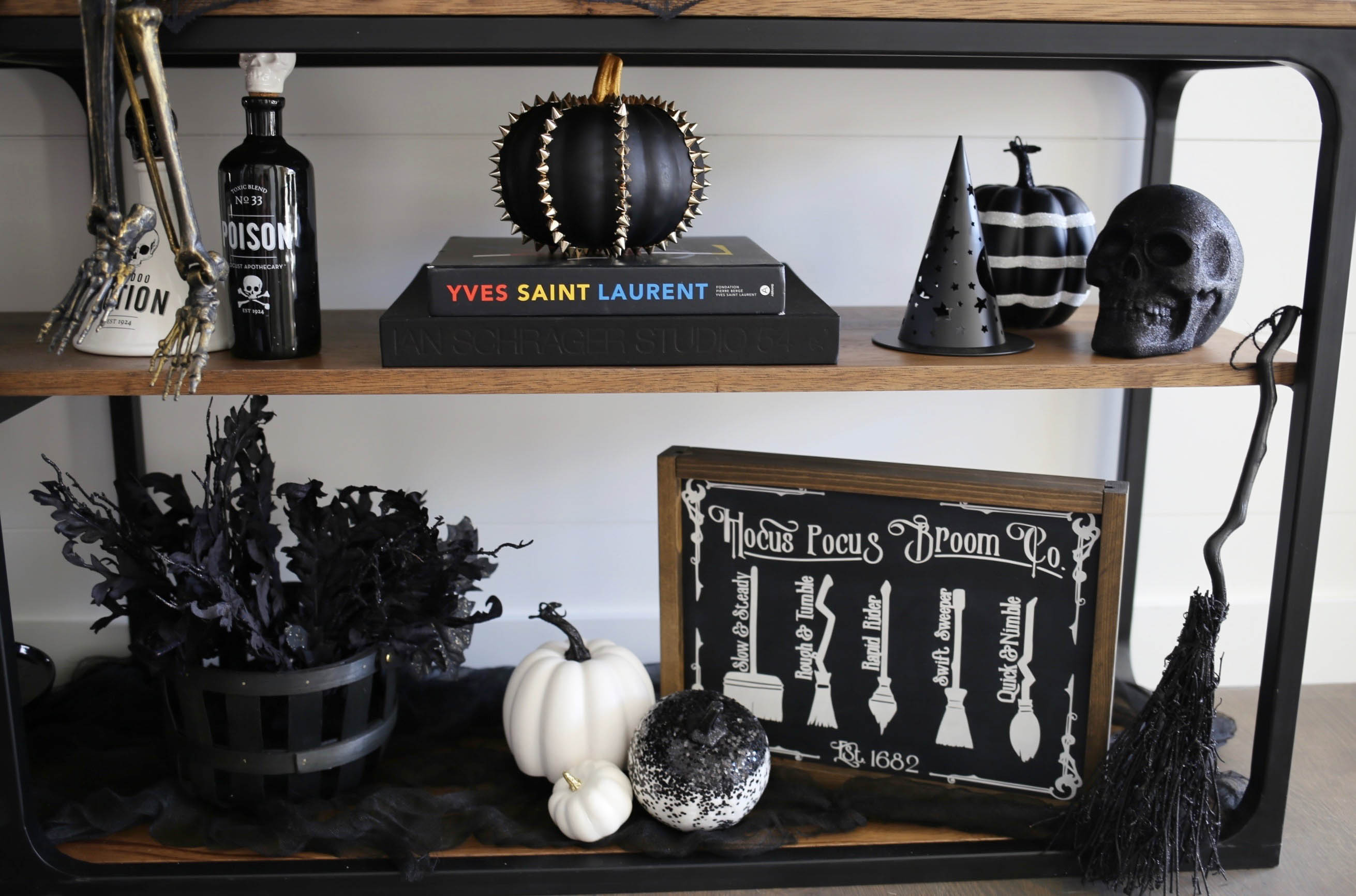 halloween decor