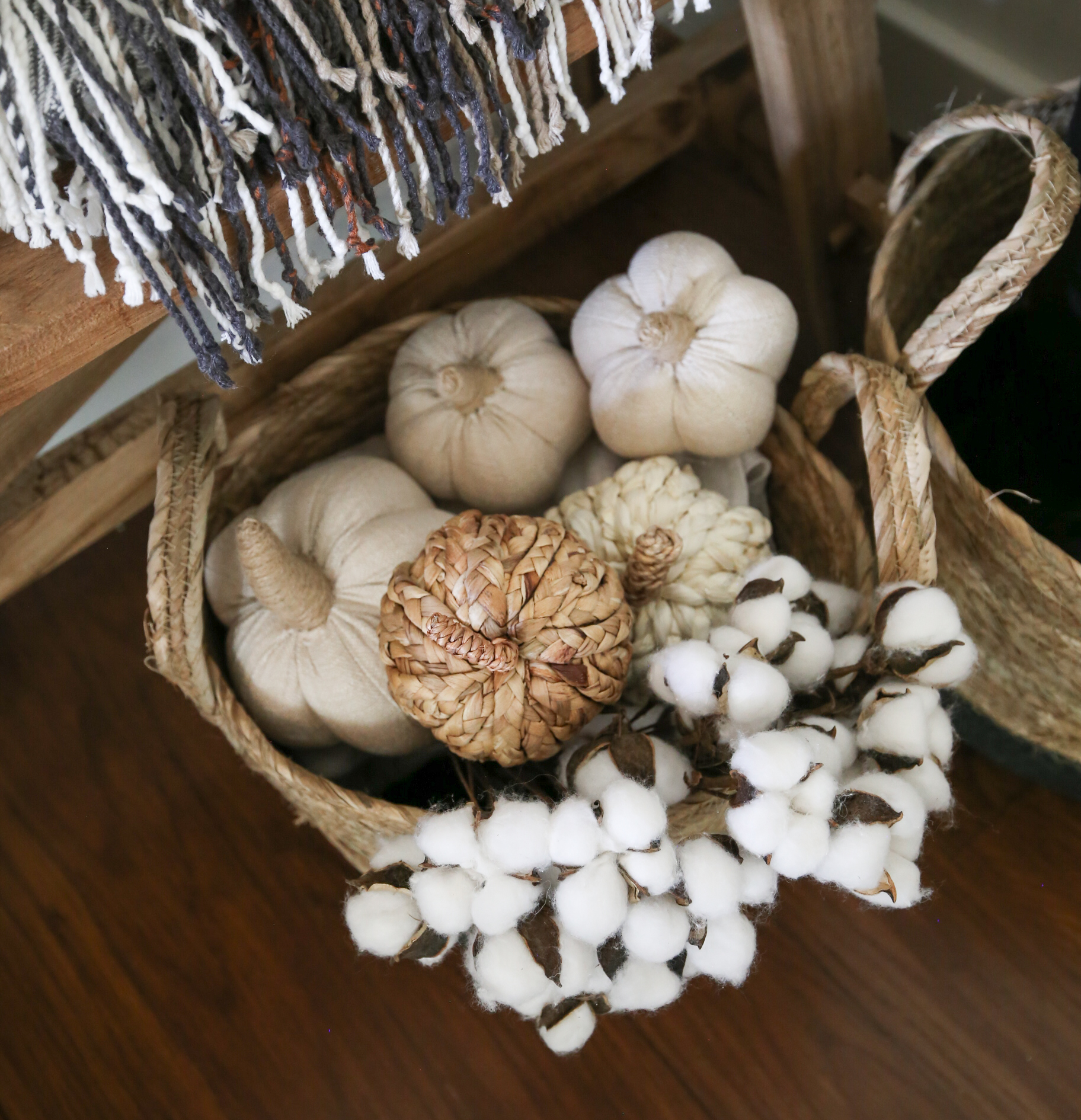fall entryway 