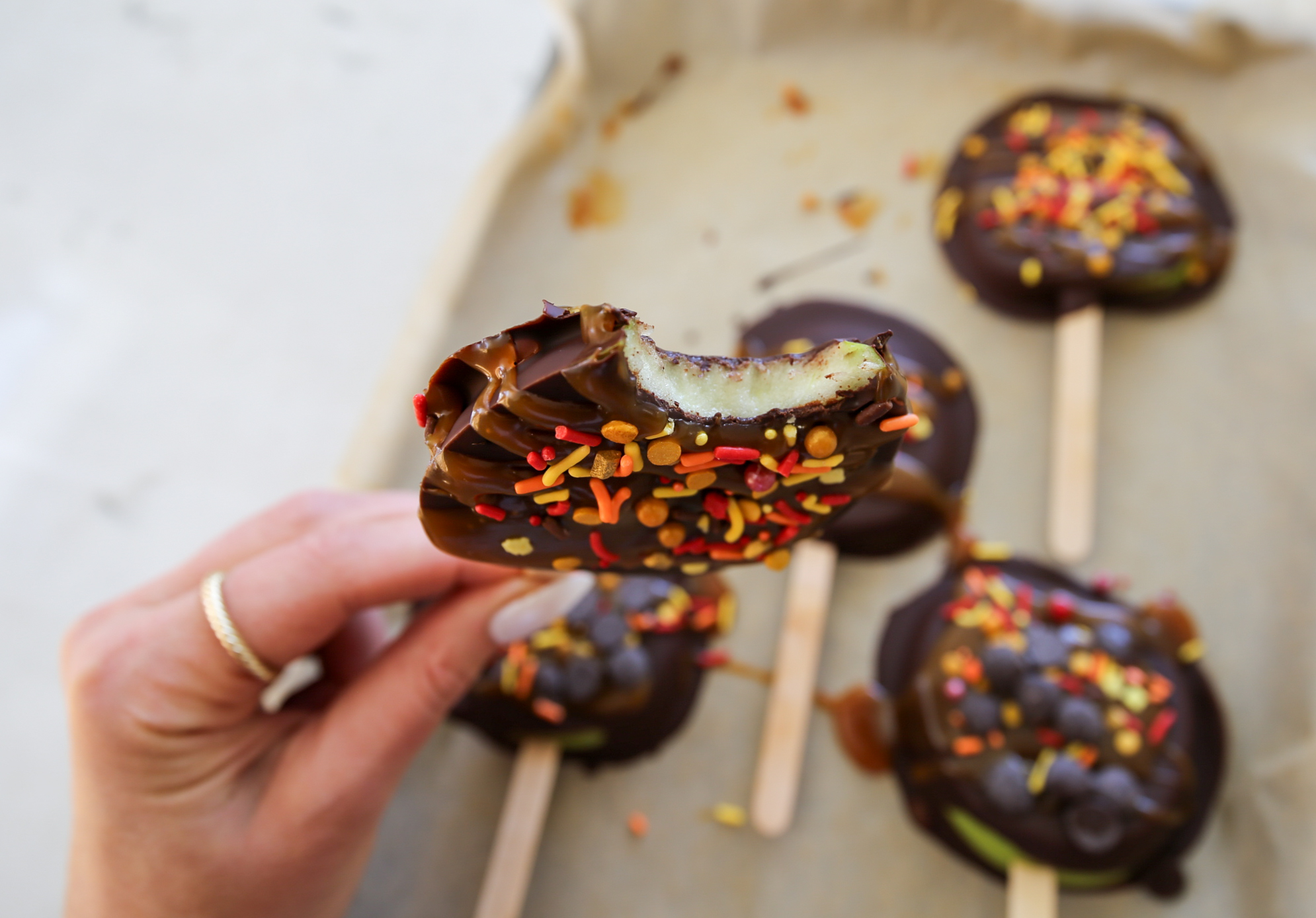 chocolate caramel apple pops