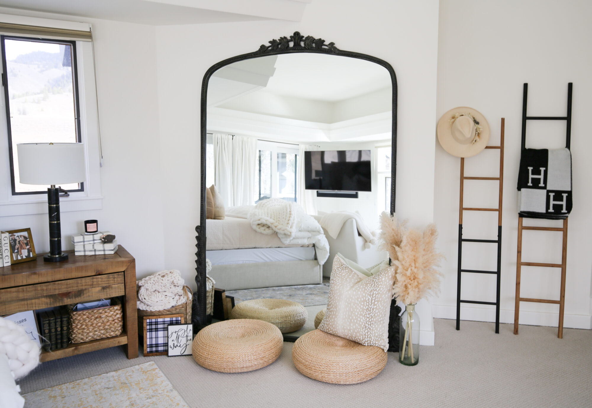 winter bedroom