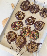 chocolate apple donuts