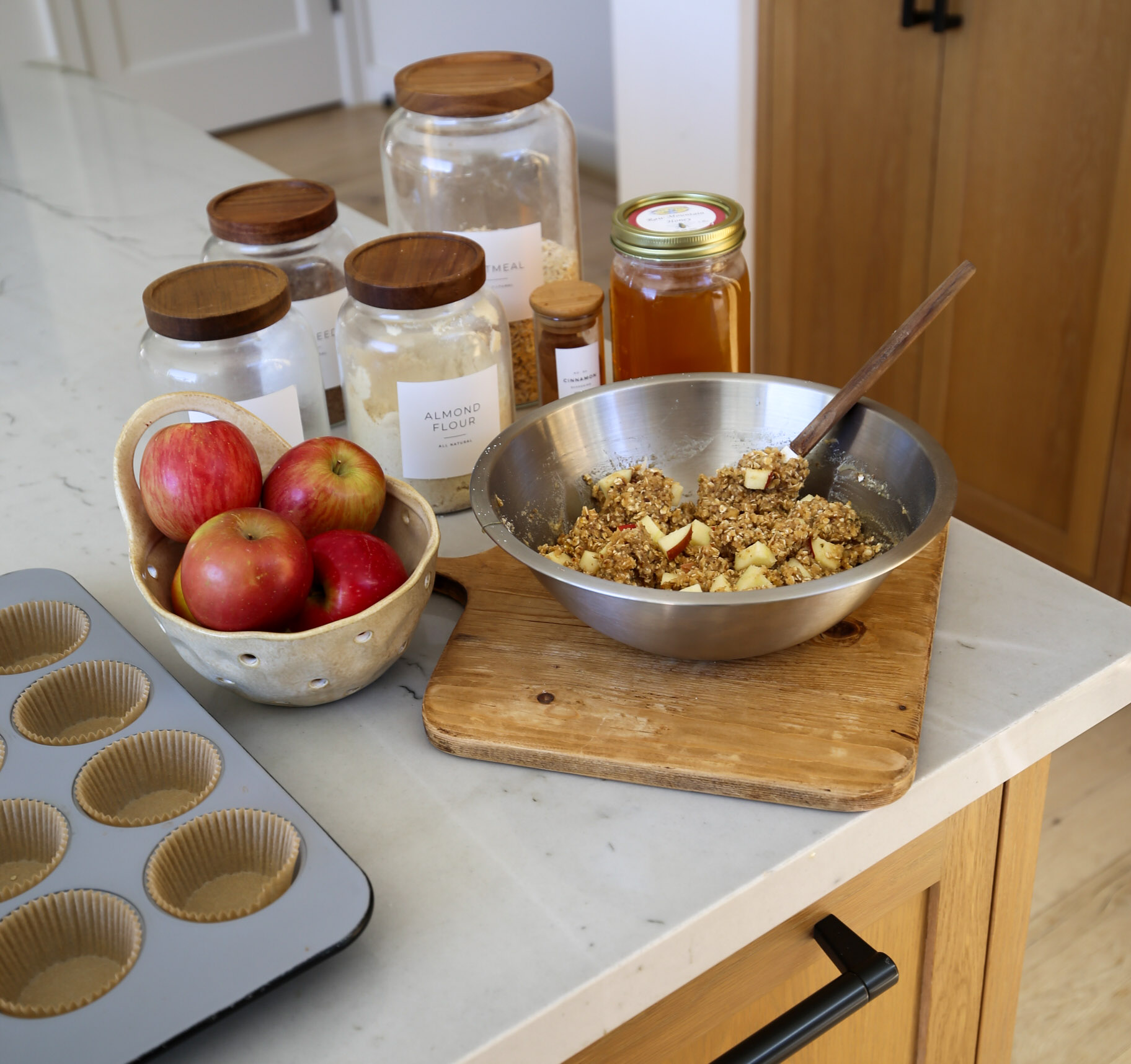 fall apple cinnamon muffins gluten free