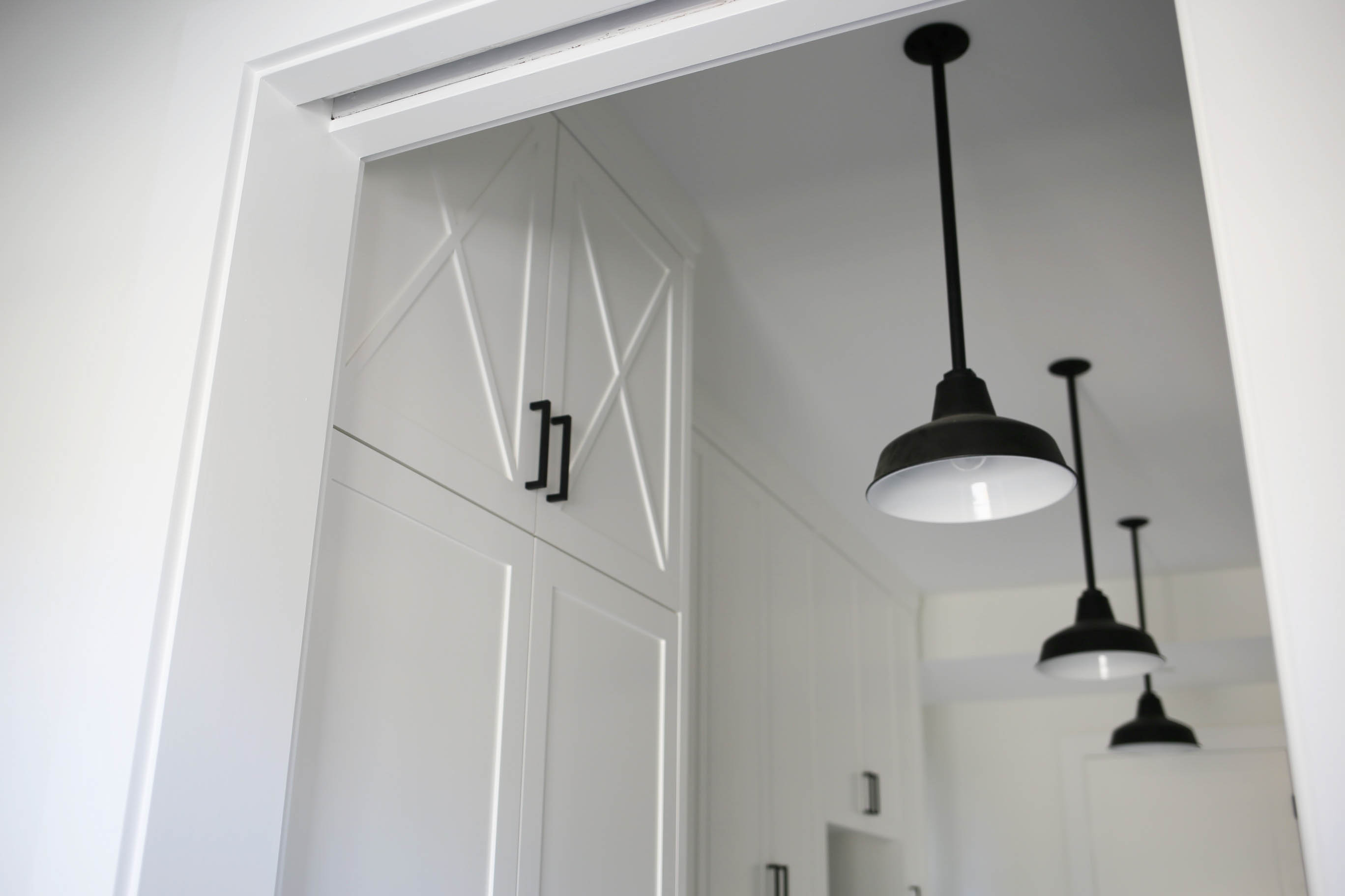farmhouse mudroom