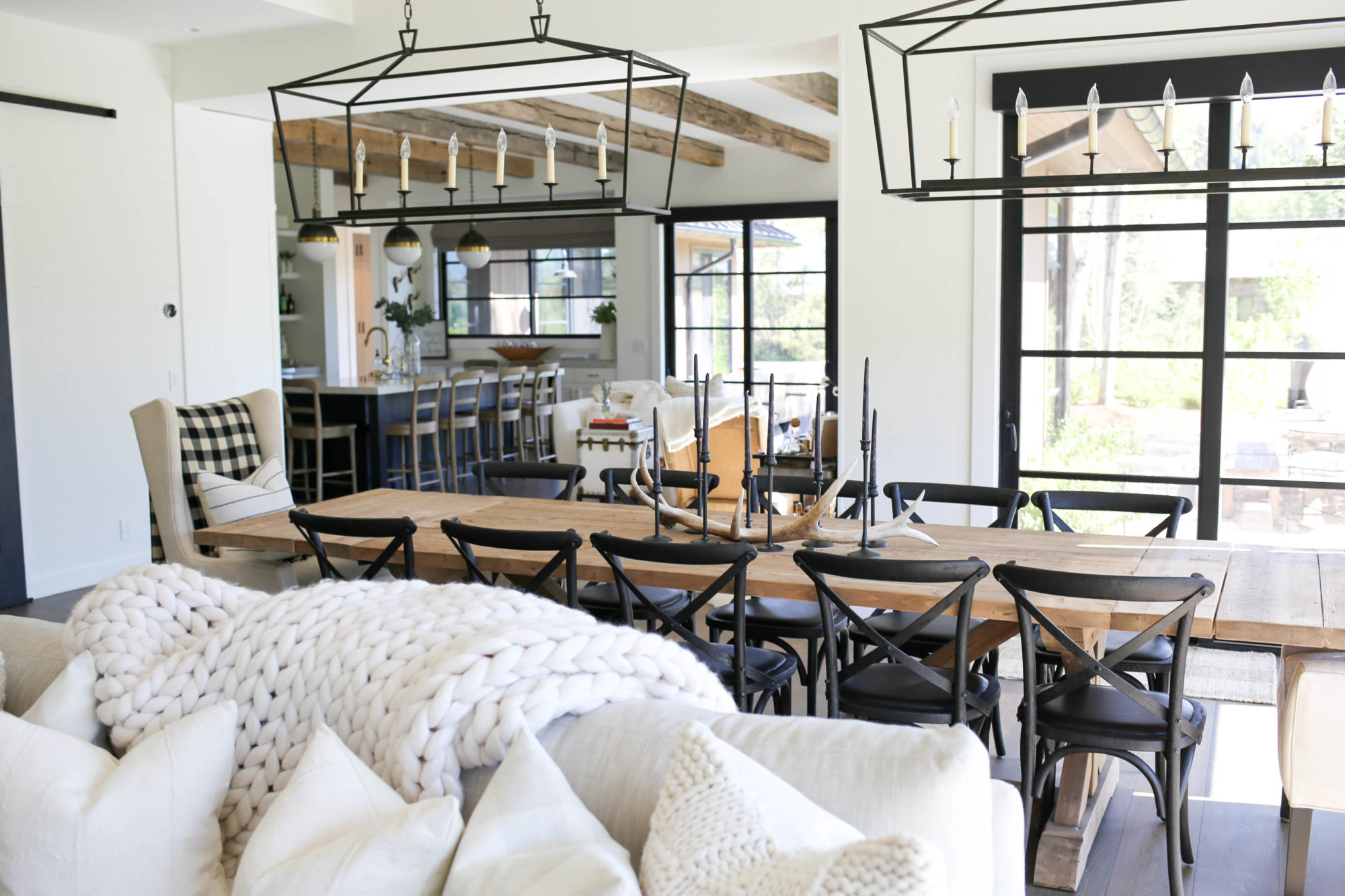 farmhouse dining room