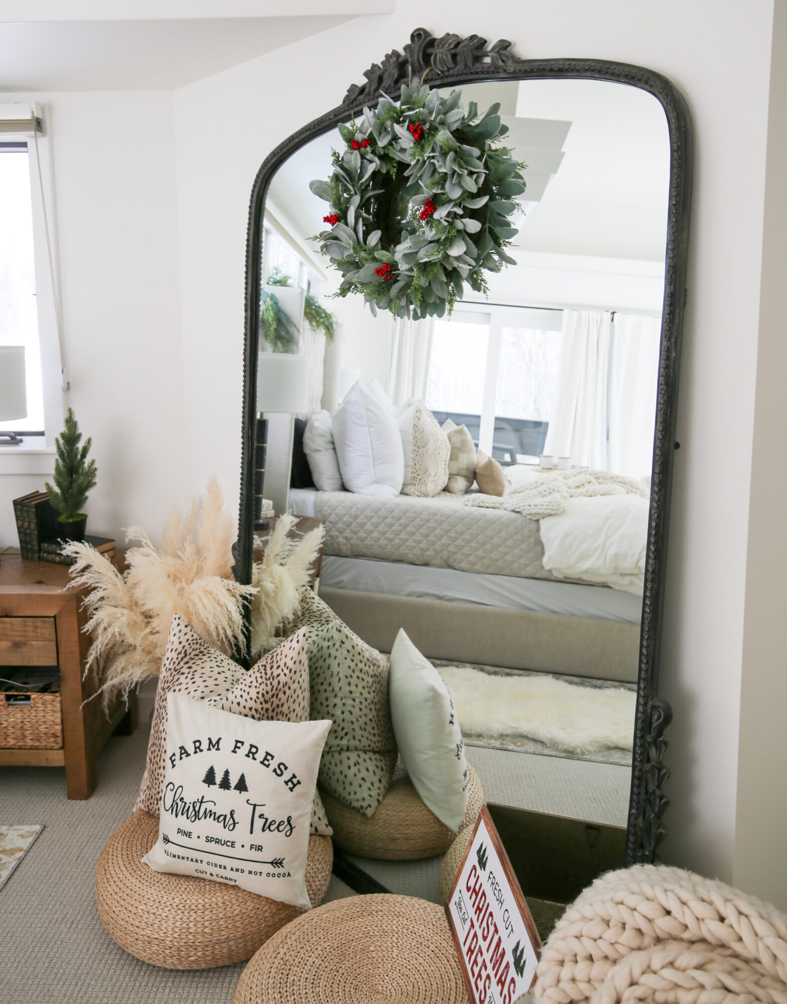 holiday bedroom