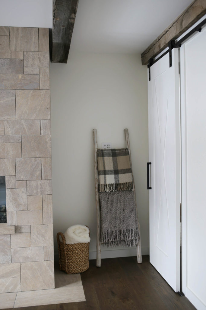 neutral bedroom