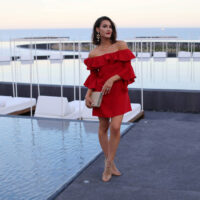 lady in red
