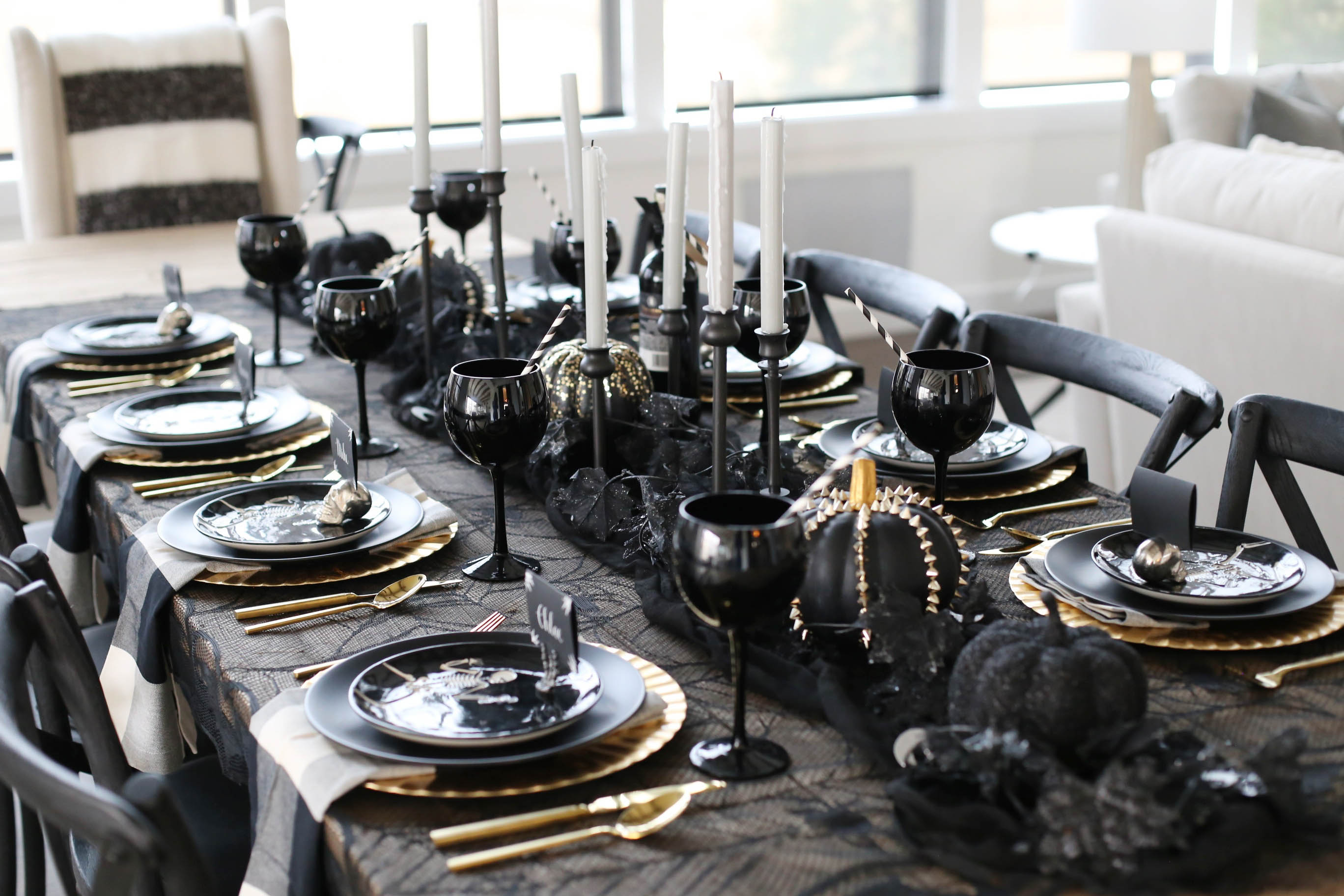 halloween tablescape