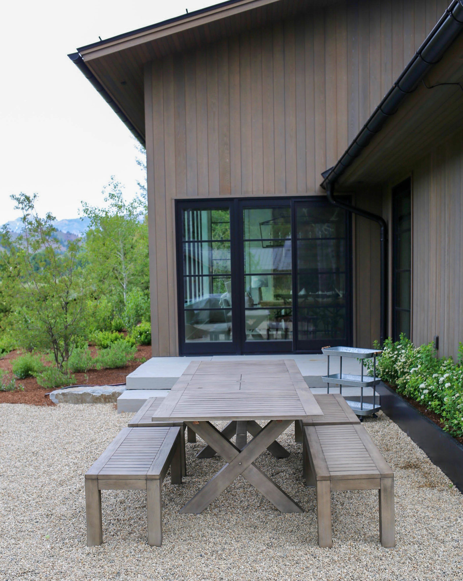 outdoor living pottery barn