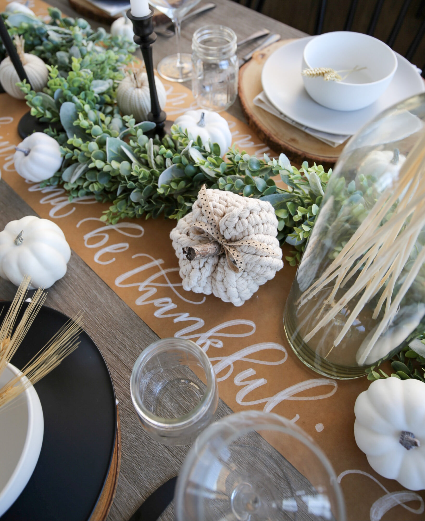 thanksgiving table
