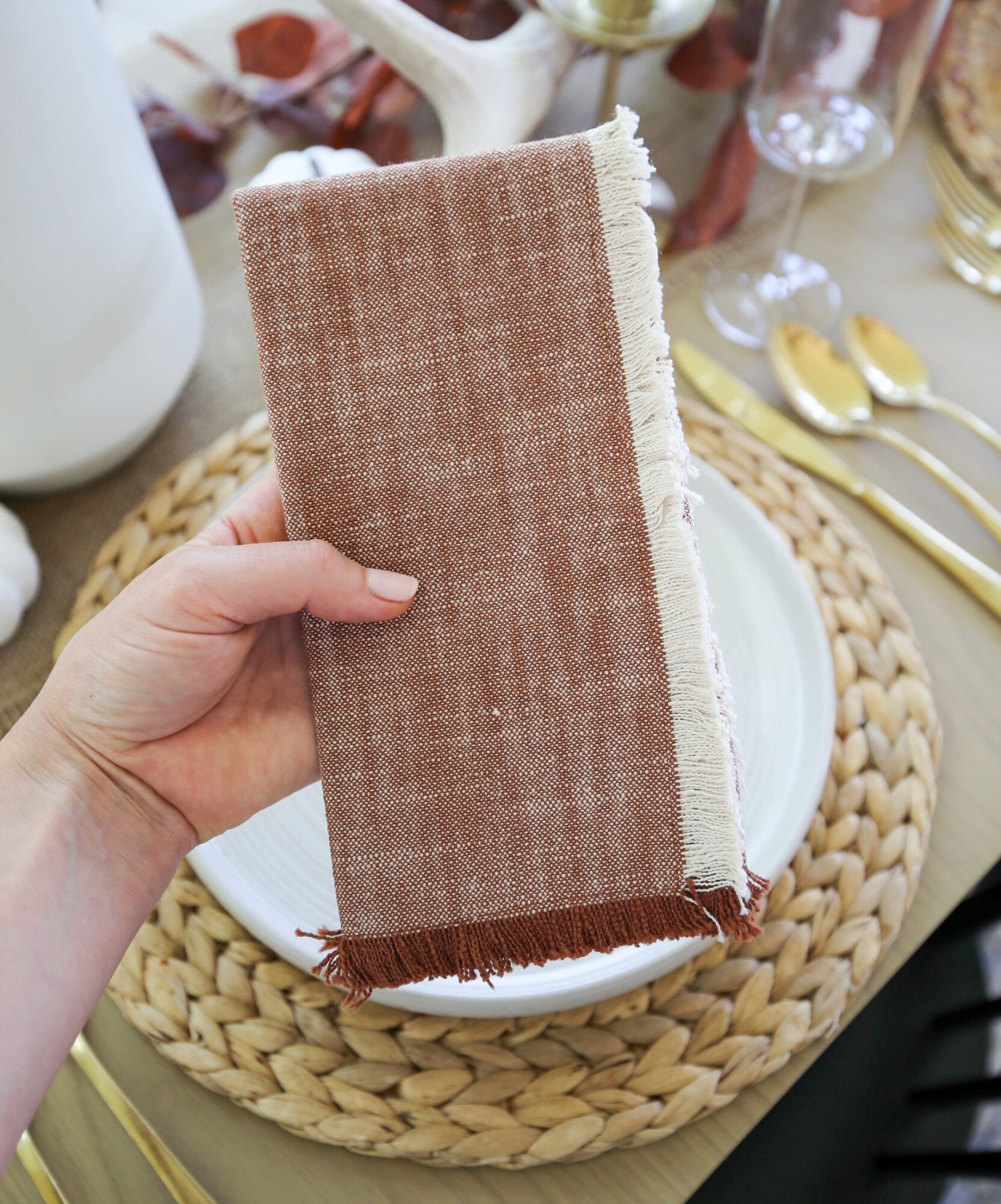 fall tablescape