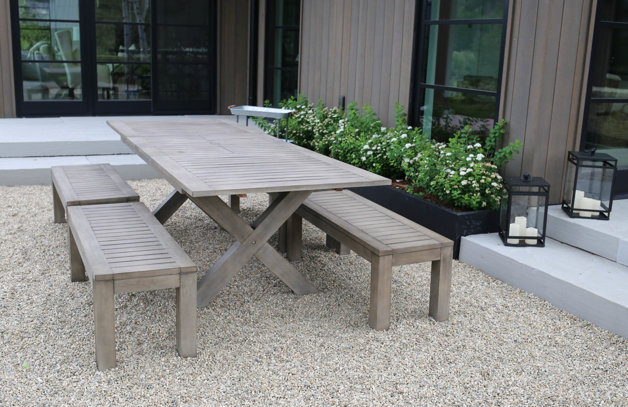 outdoor living pottery barn