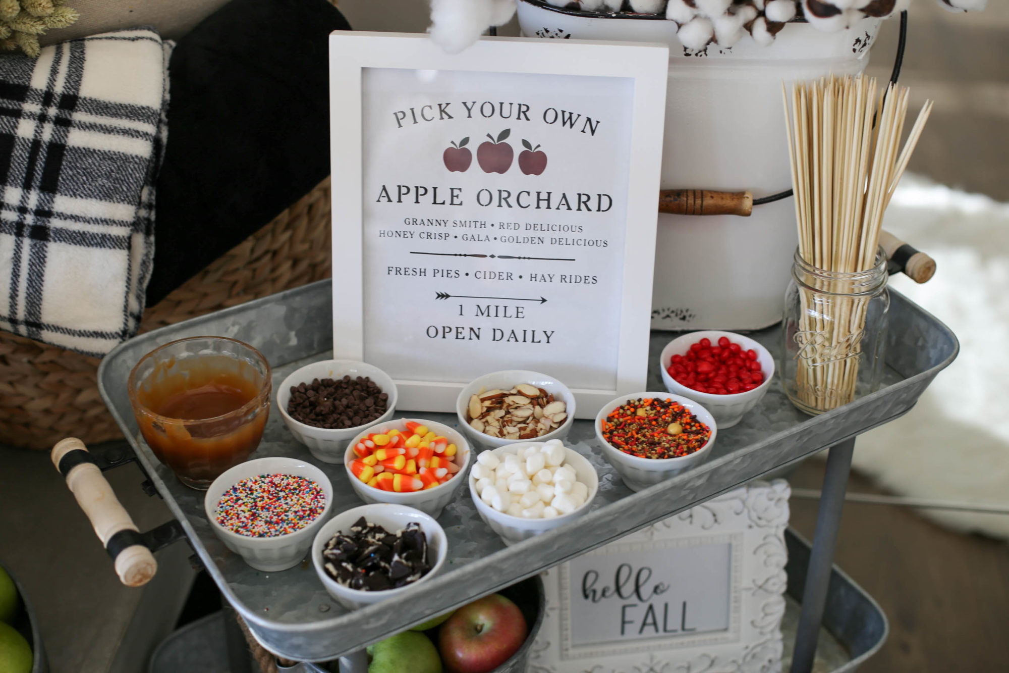 caramel apple bar