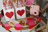 galentines