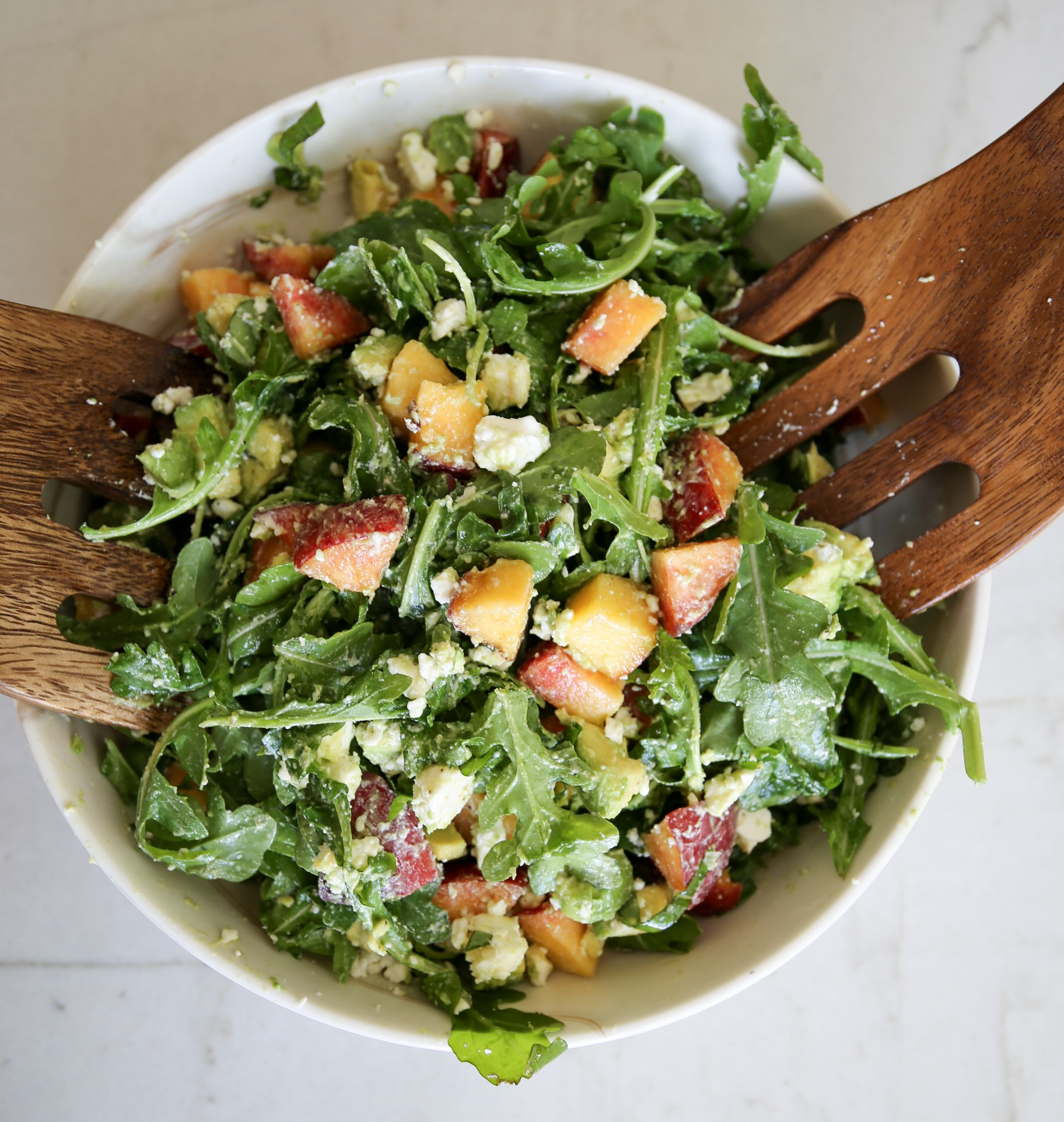 summer peach and arugula salad 