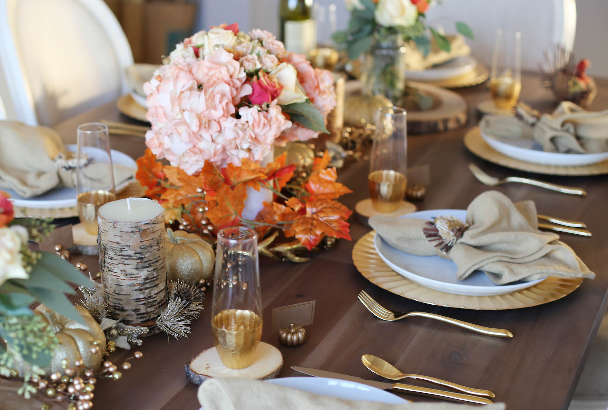 thanksgiving tablescape styled by kasey 