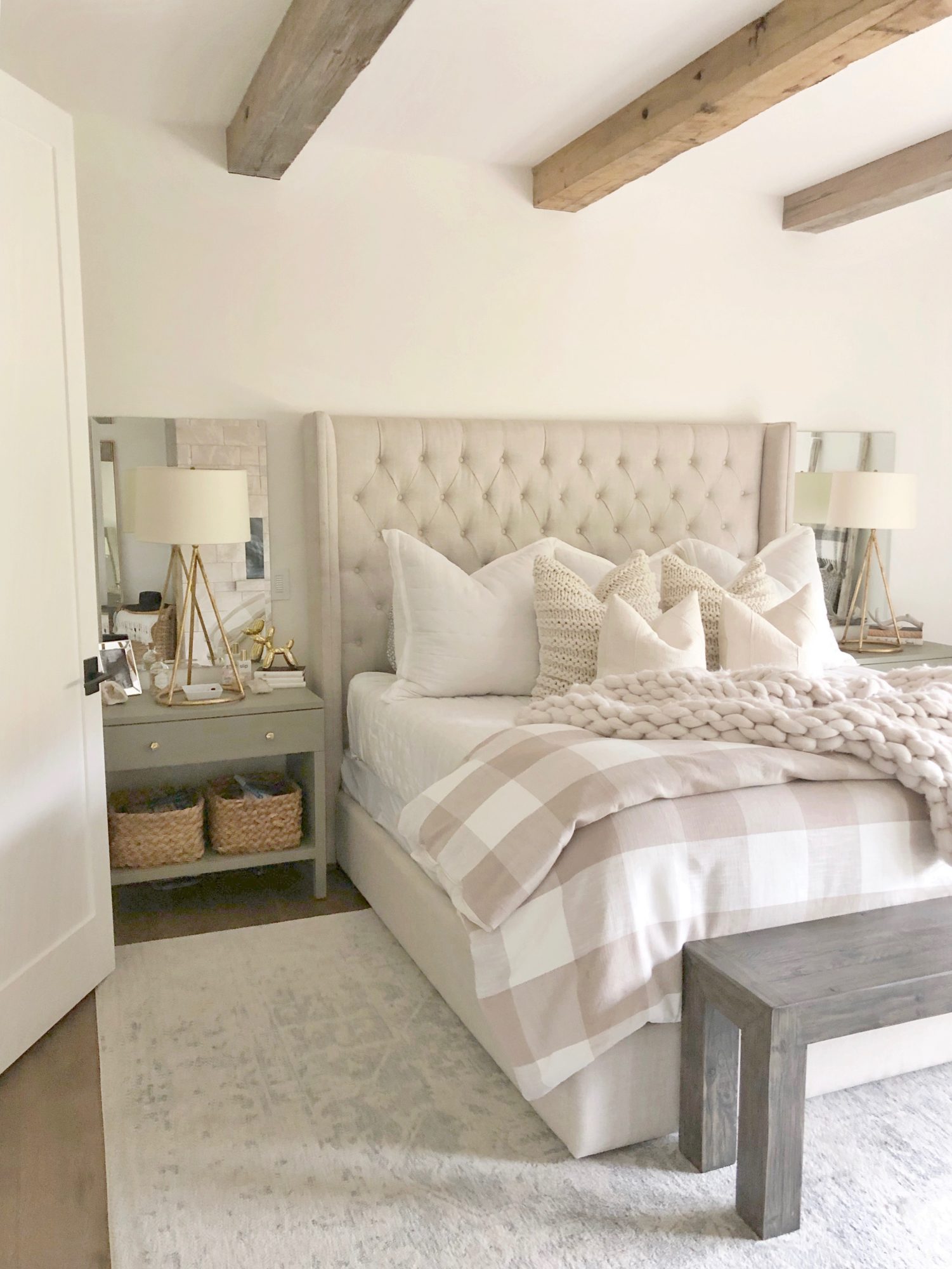 modern farmhouse paint colors