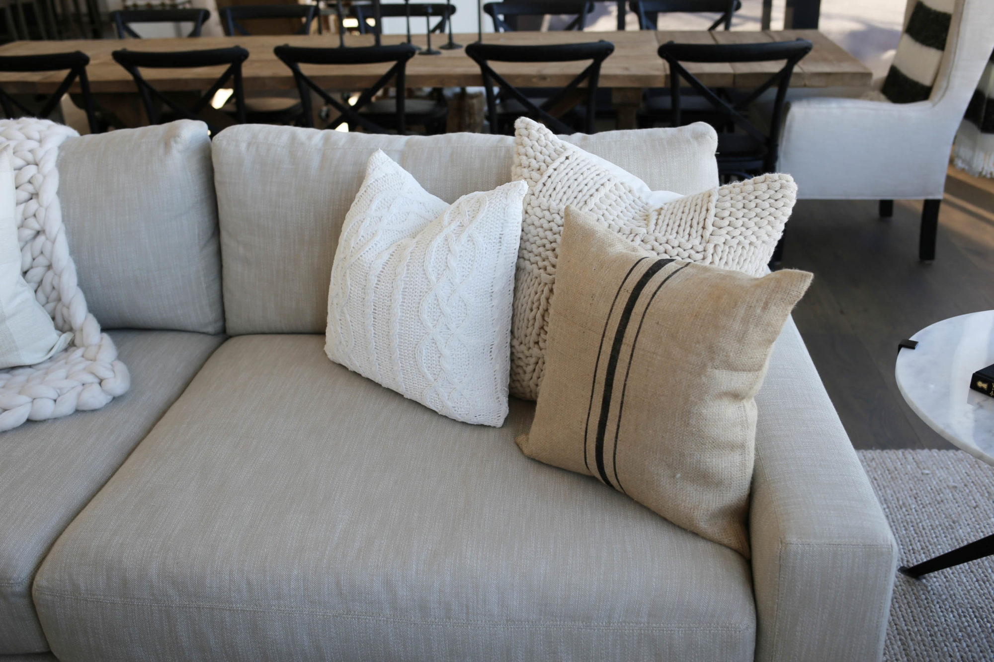 modern farmhouse living room