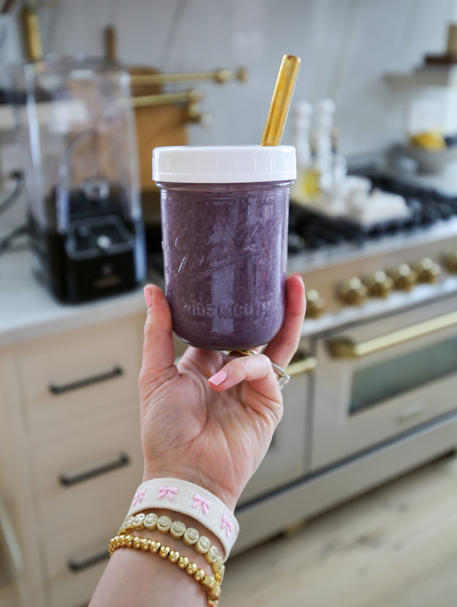 blueberry vanilla protein smoothie