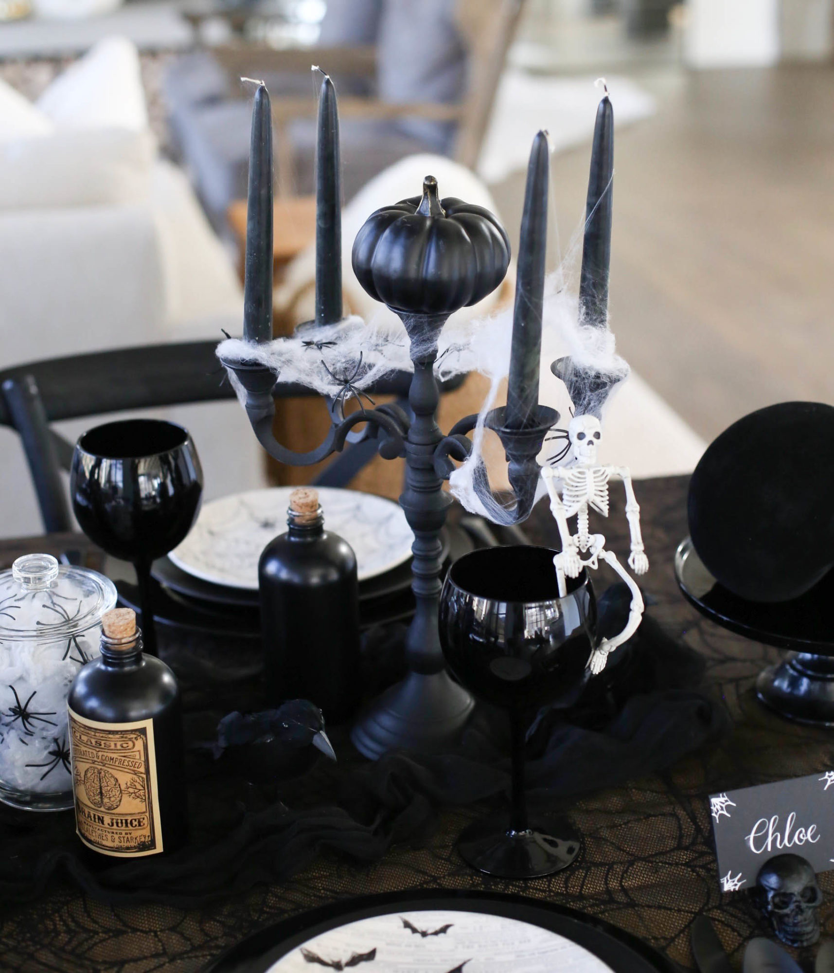halloween table