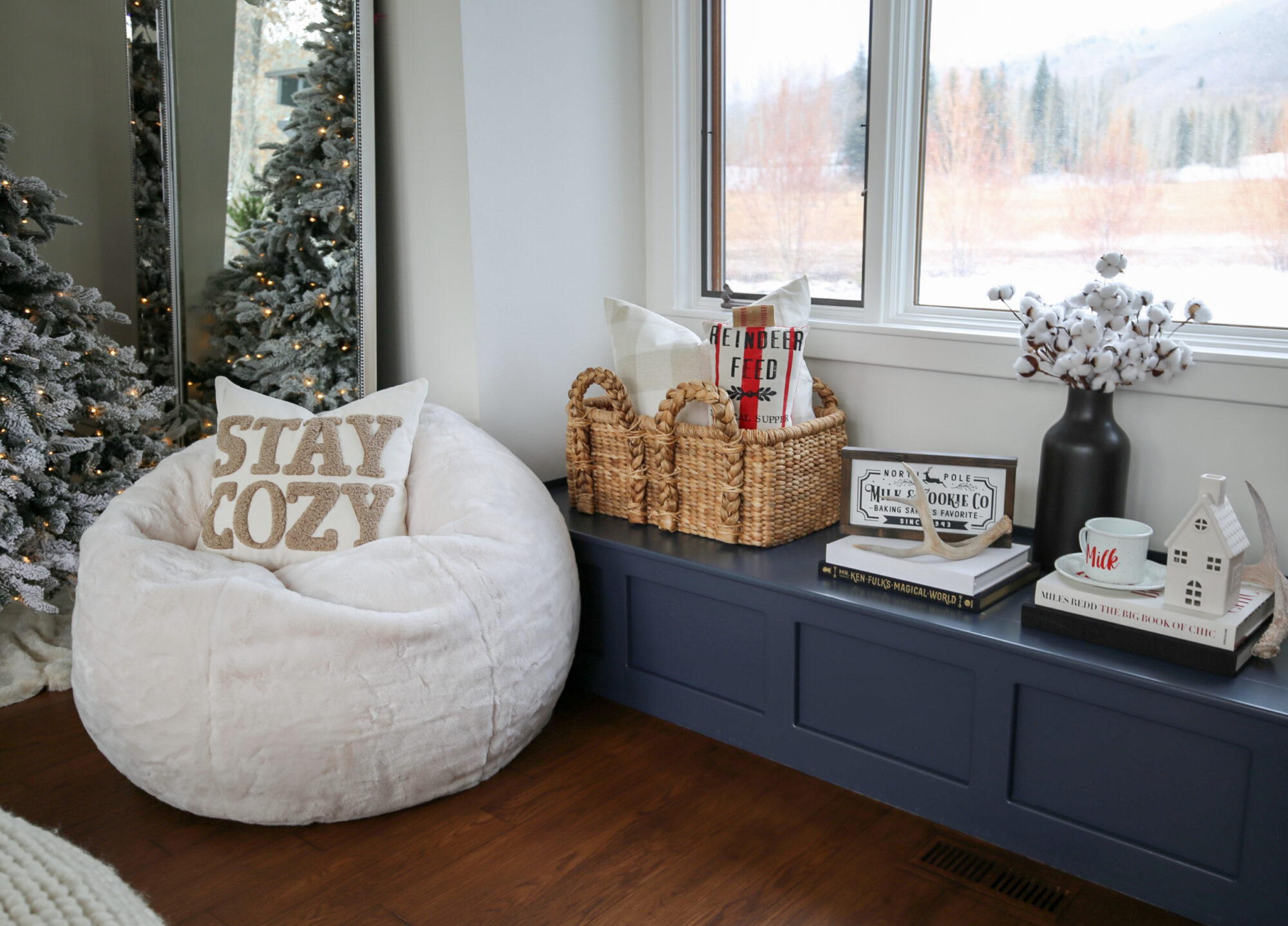 2020 interior christmas decor
