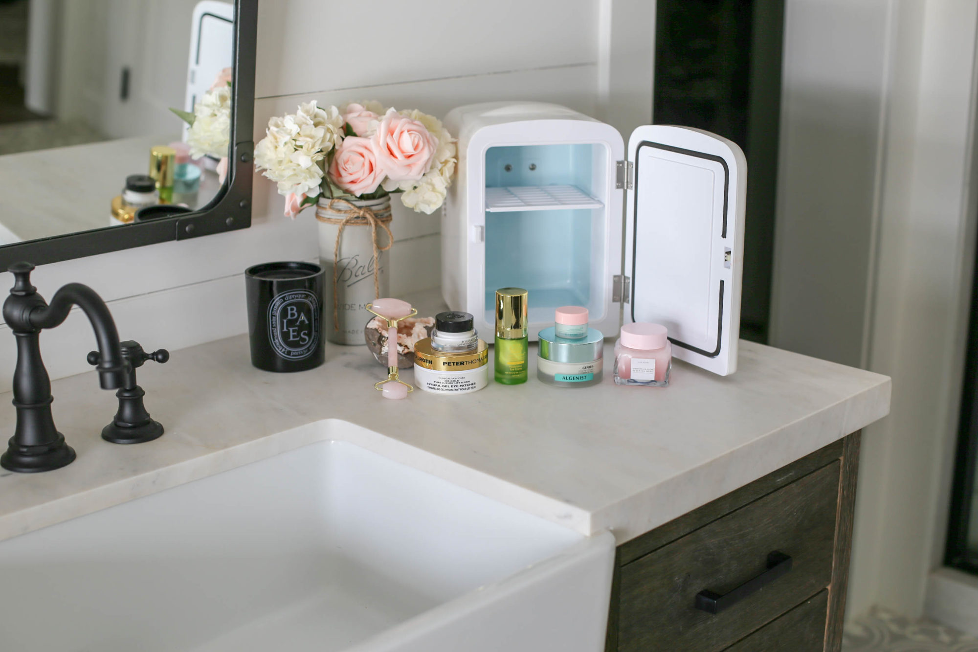beauty mini fridge