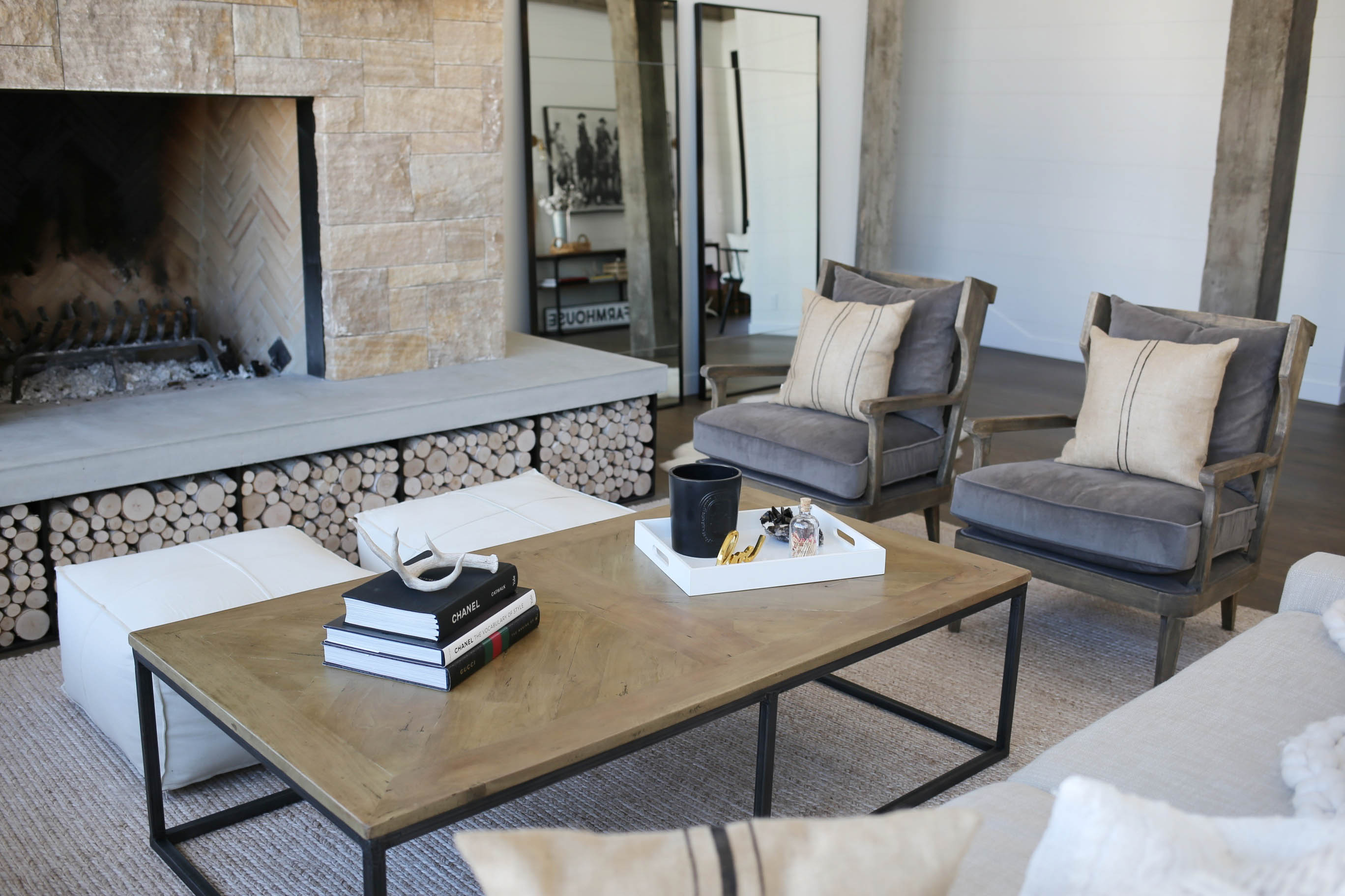 modern farmhouse living room