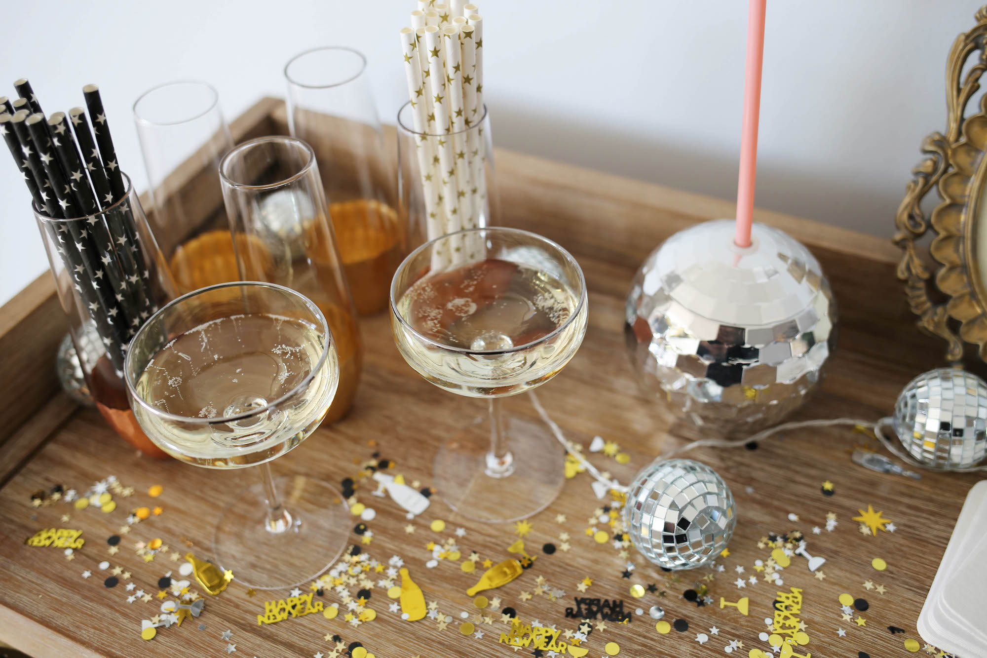 nye bubbly bar