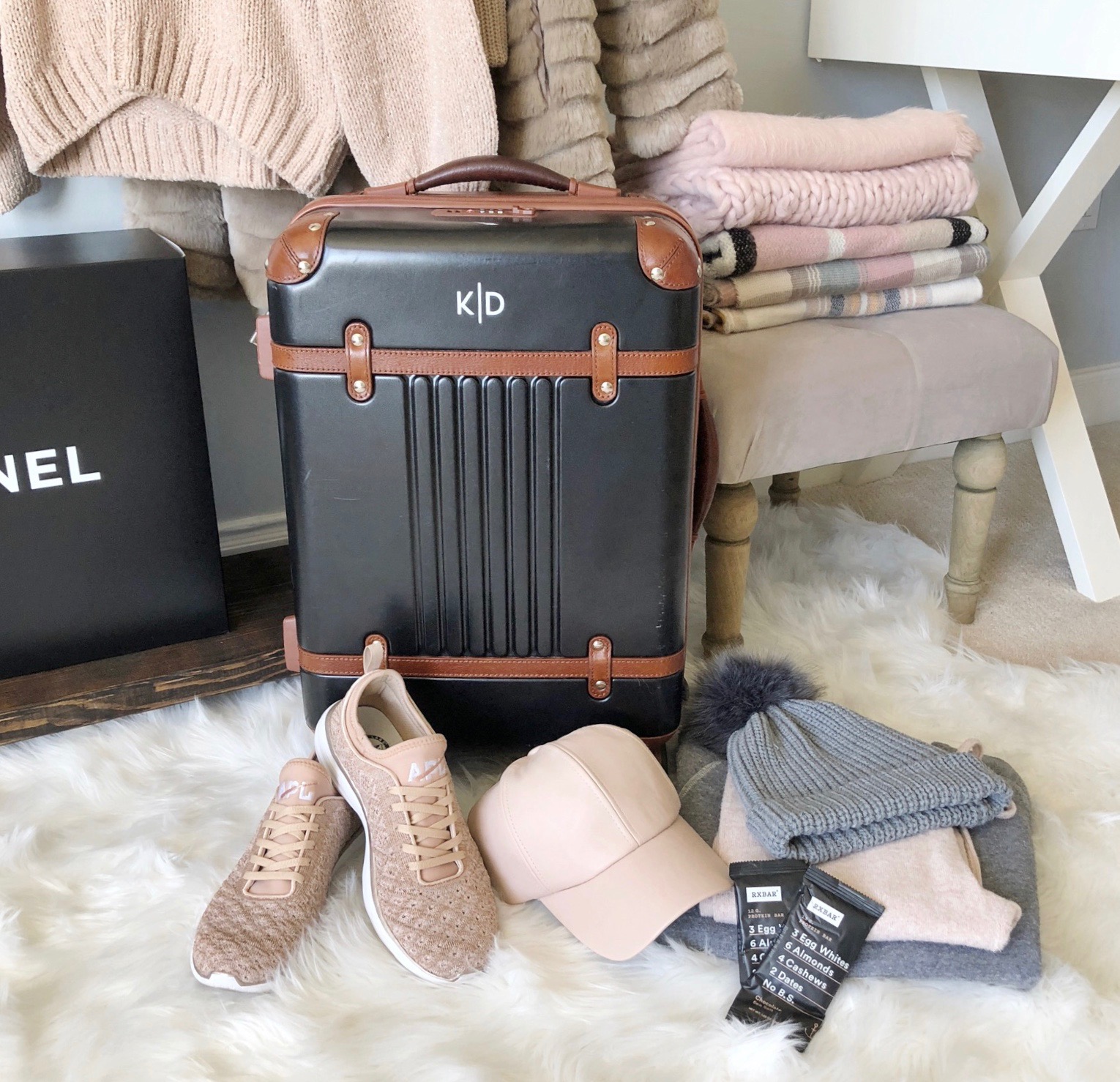 top 5 must have travel items