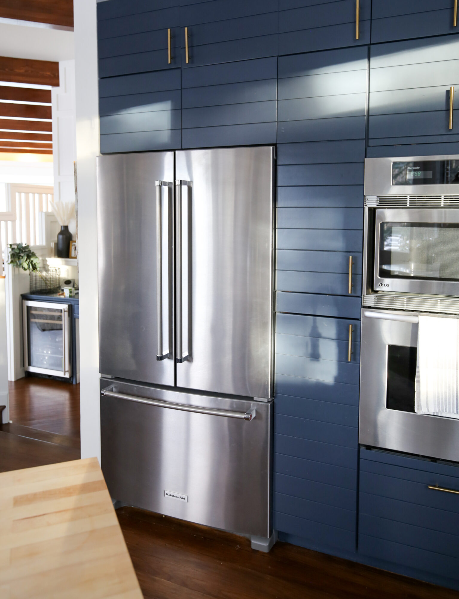 fixer upper blue kitchen