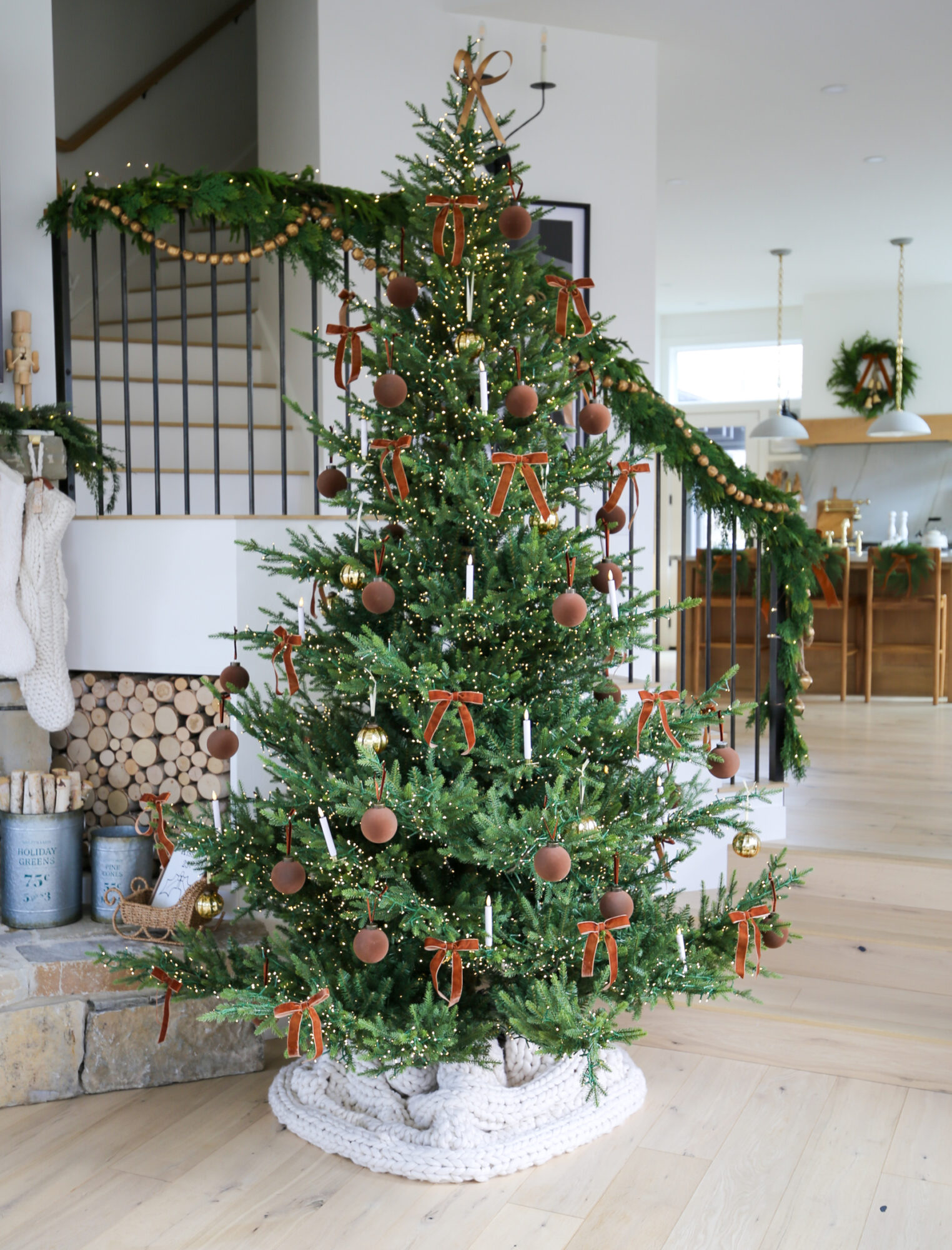 bows and browns christmas tree