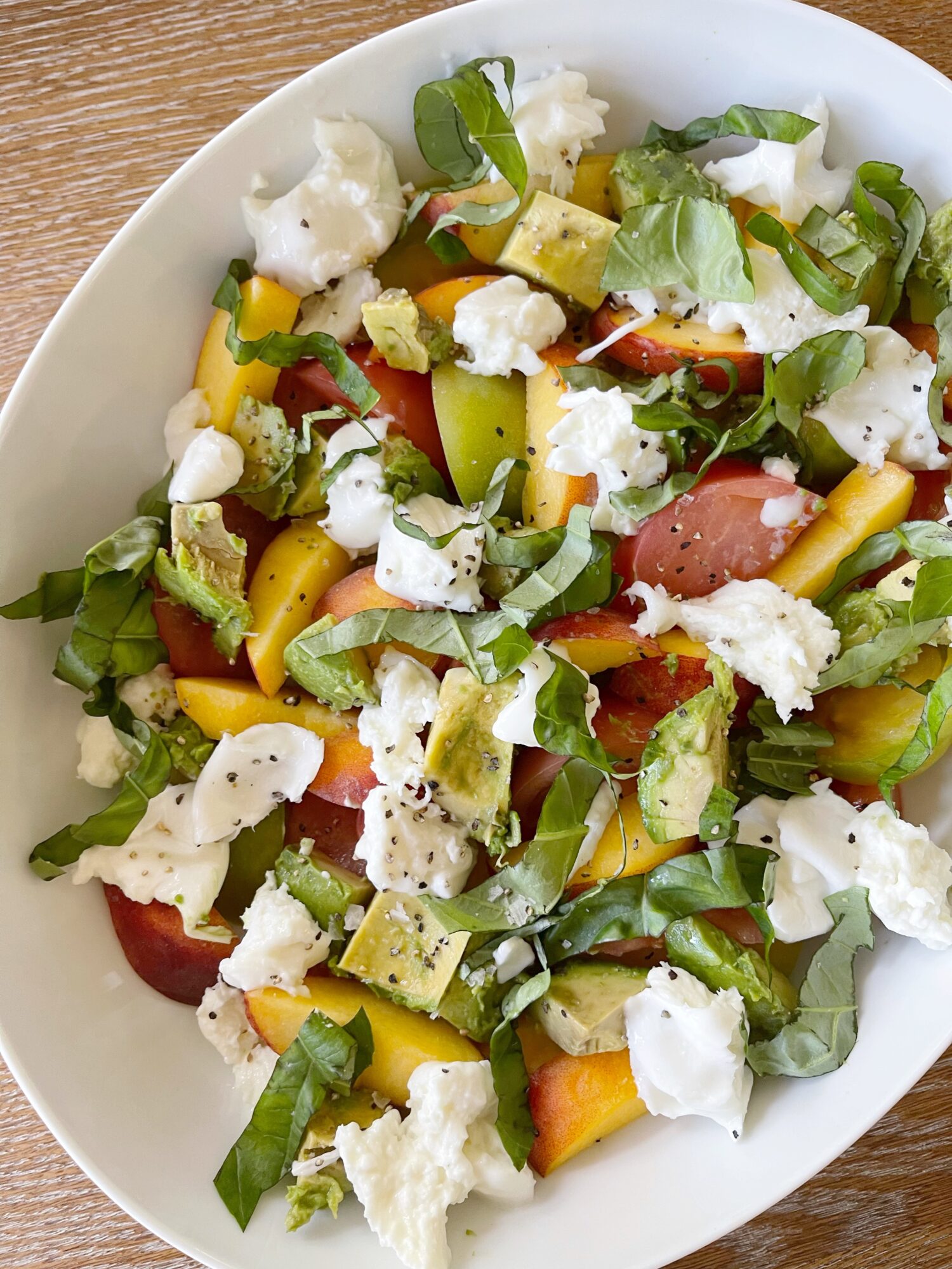 summer peach and burrata salad